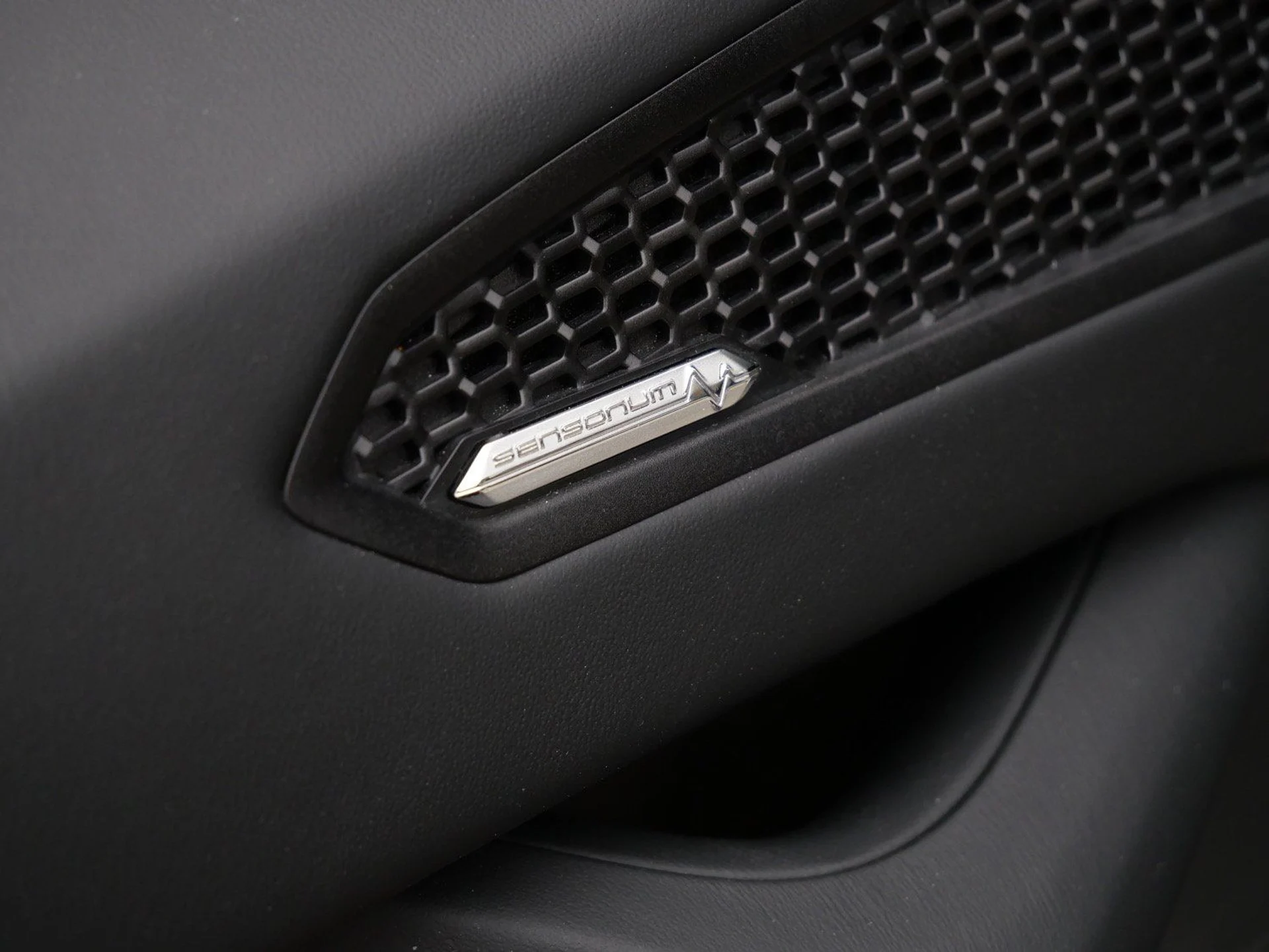 mph020_3054708842_1c808dc05987856b9eb60cdc074191b7x_4d4e67ff84