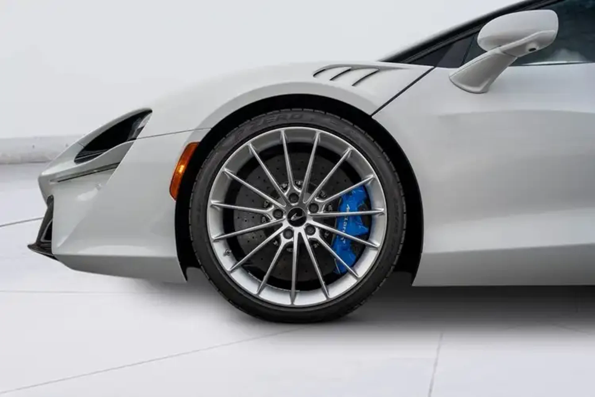 mph020_3054936094_7_CE_7k_Fh4_X5f_E_Ze6m_med_ef4c103b05