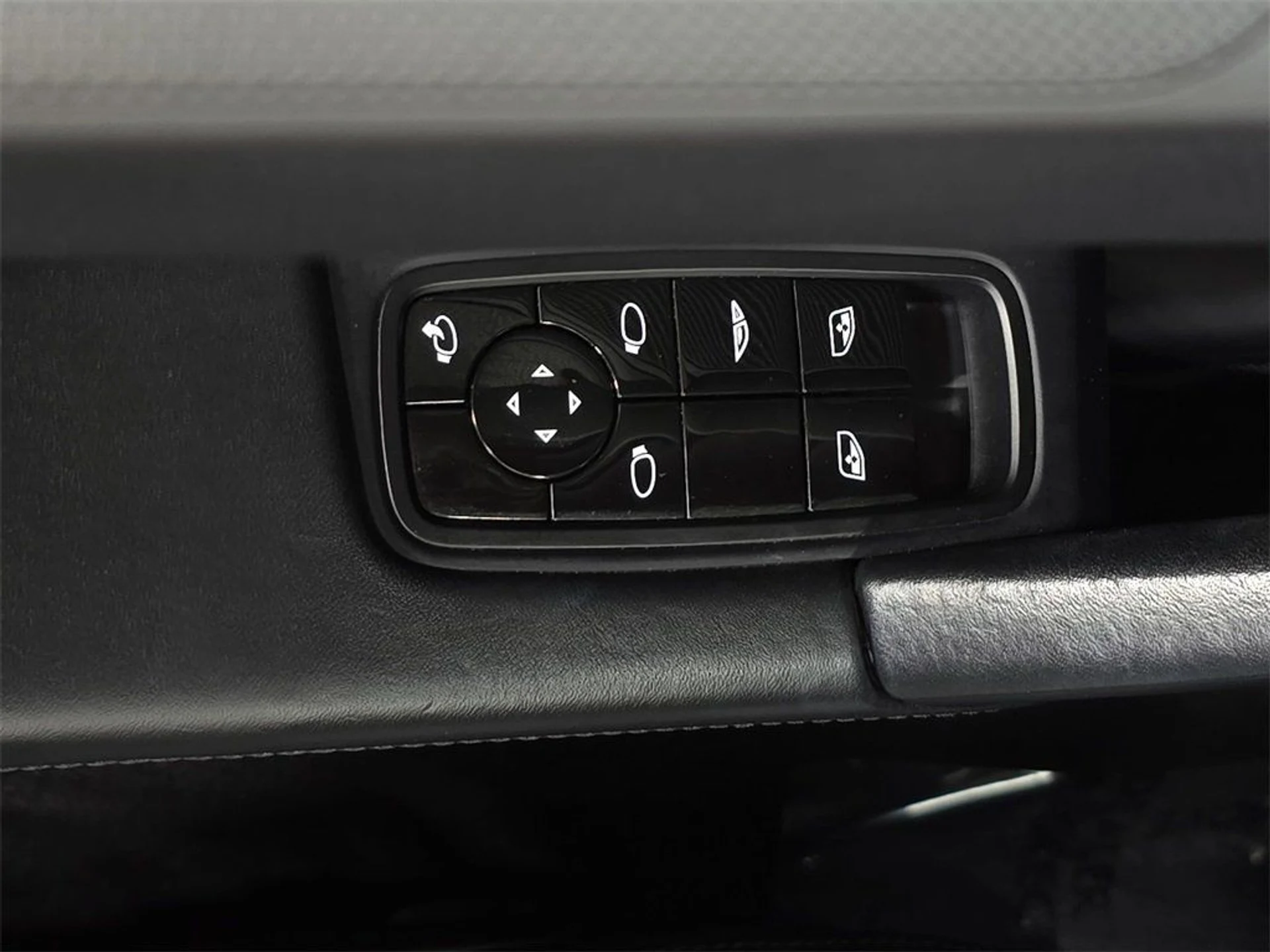 mph020_3057655696_b10d15ae34c6bbb9c443b244993c7310_79900b3808