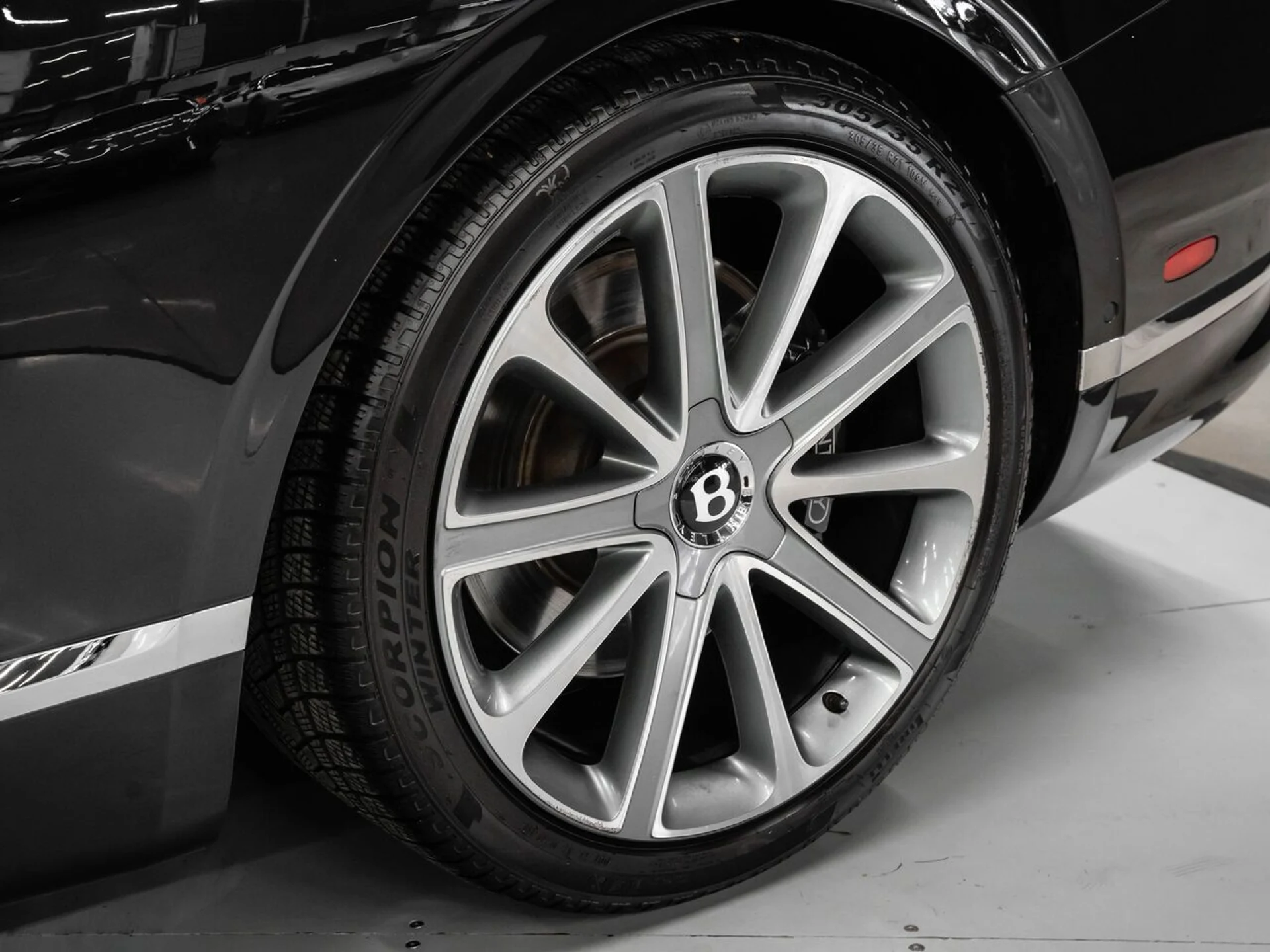 mph020_3058615846_bentley_continental_2022_2b4bd9b4e3