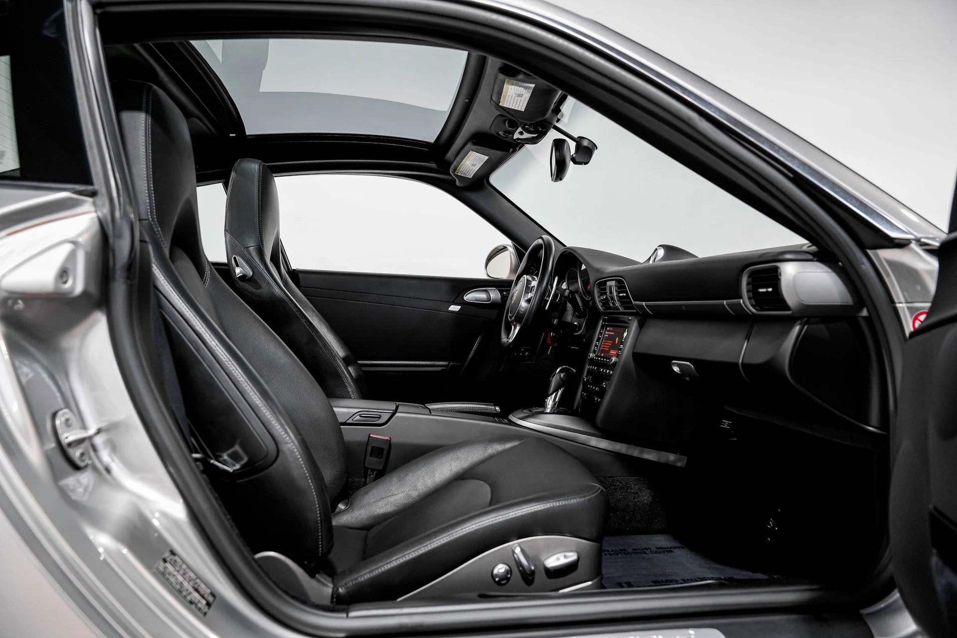 mph020_3060148839_920a6e1abd3c9796498421e6d6620b6bx_5e03095e43