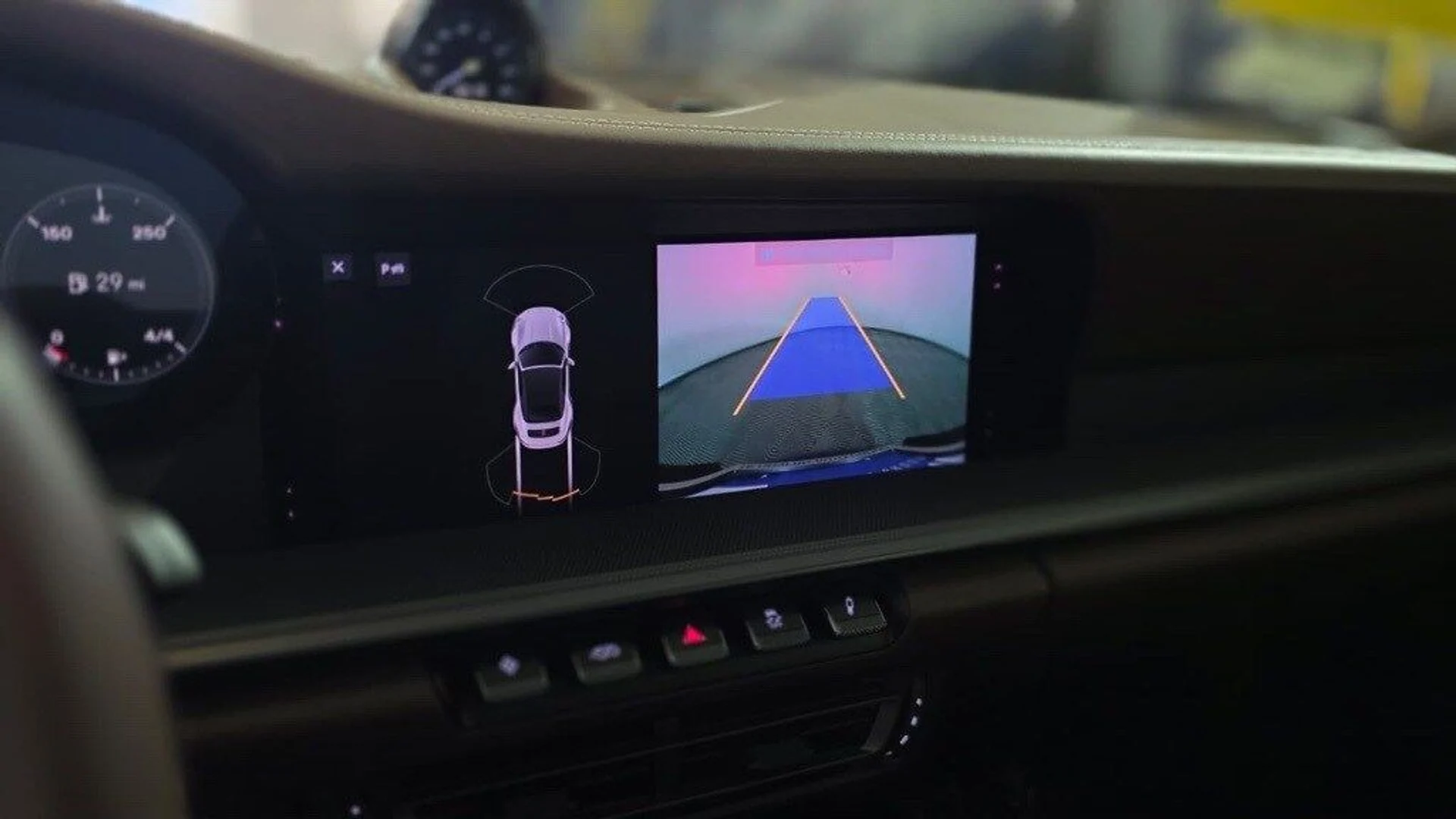 mph020_306080548_f3baecd1231f56fade16ce3c66827d93x_c8310fd420