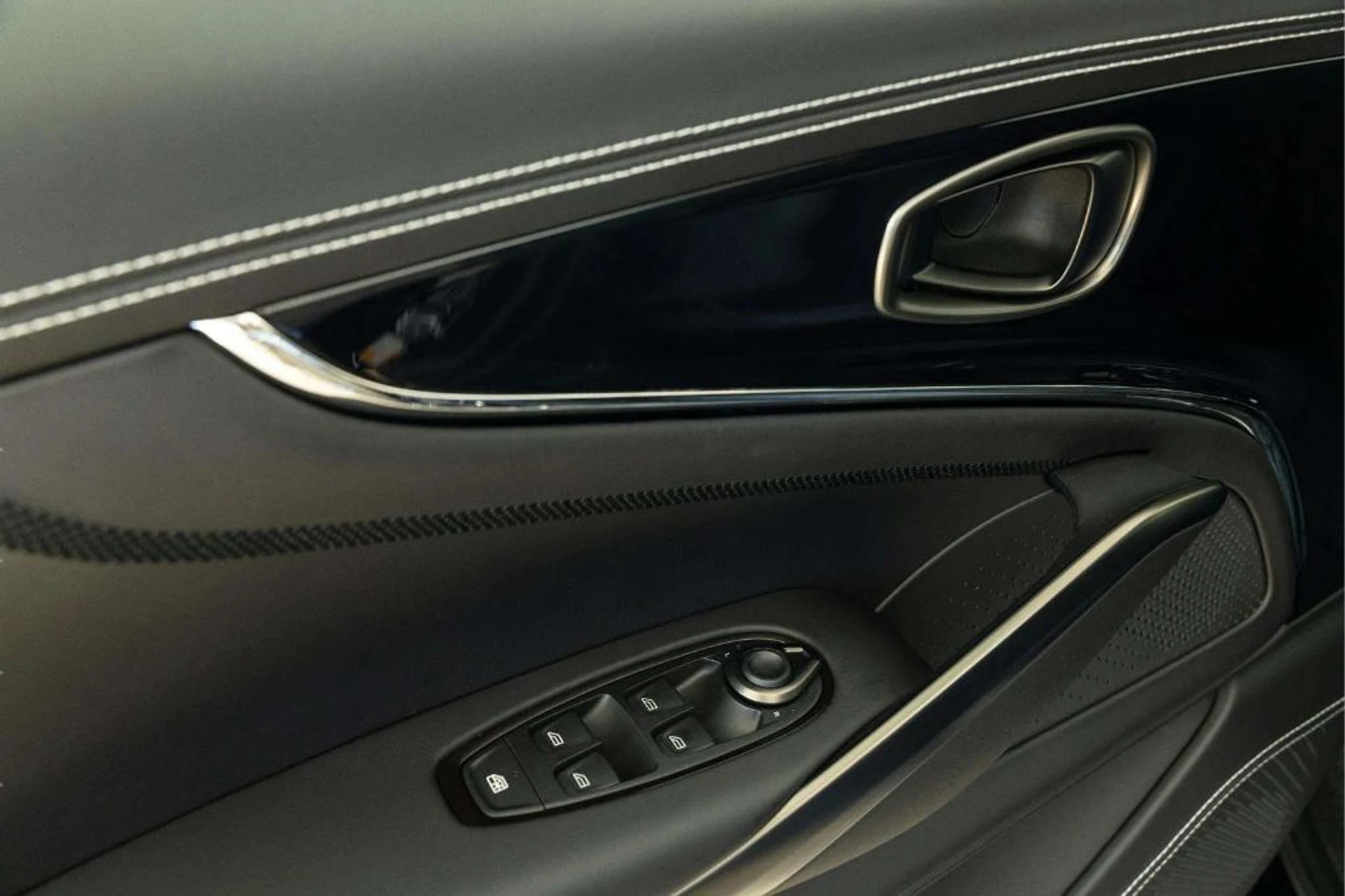 mph020_3077049592_6cod0x_BNWU_0_Bg_U3_F_Tlzt_VWA_021g_045e2d4f3e