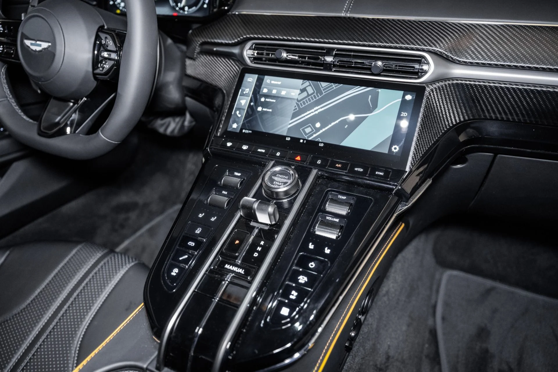 mph020_3083110879_New_2026_ASTON_MARTIN_VANTAGE_1759283584_e004bca372