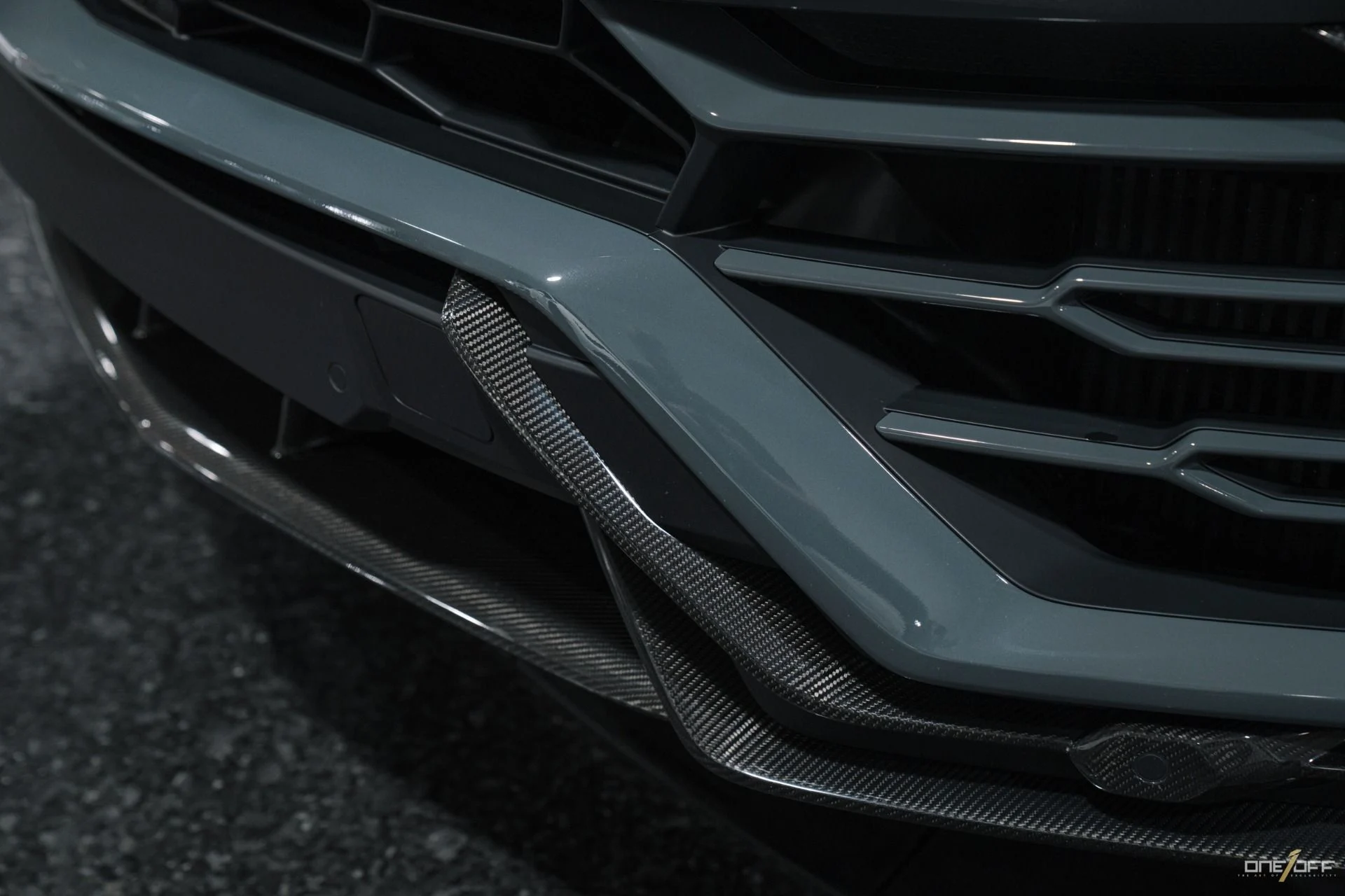 mph020_3090984326_Used_2022_Lamborghini_Urus_306_K_MSRP_ALL_Carbon_Grigio_Telesto_Paint_1752782699_6ac358c1b6