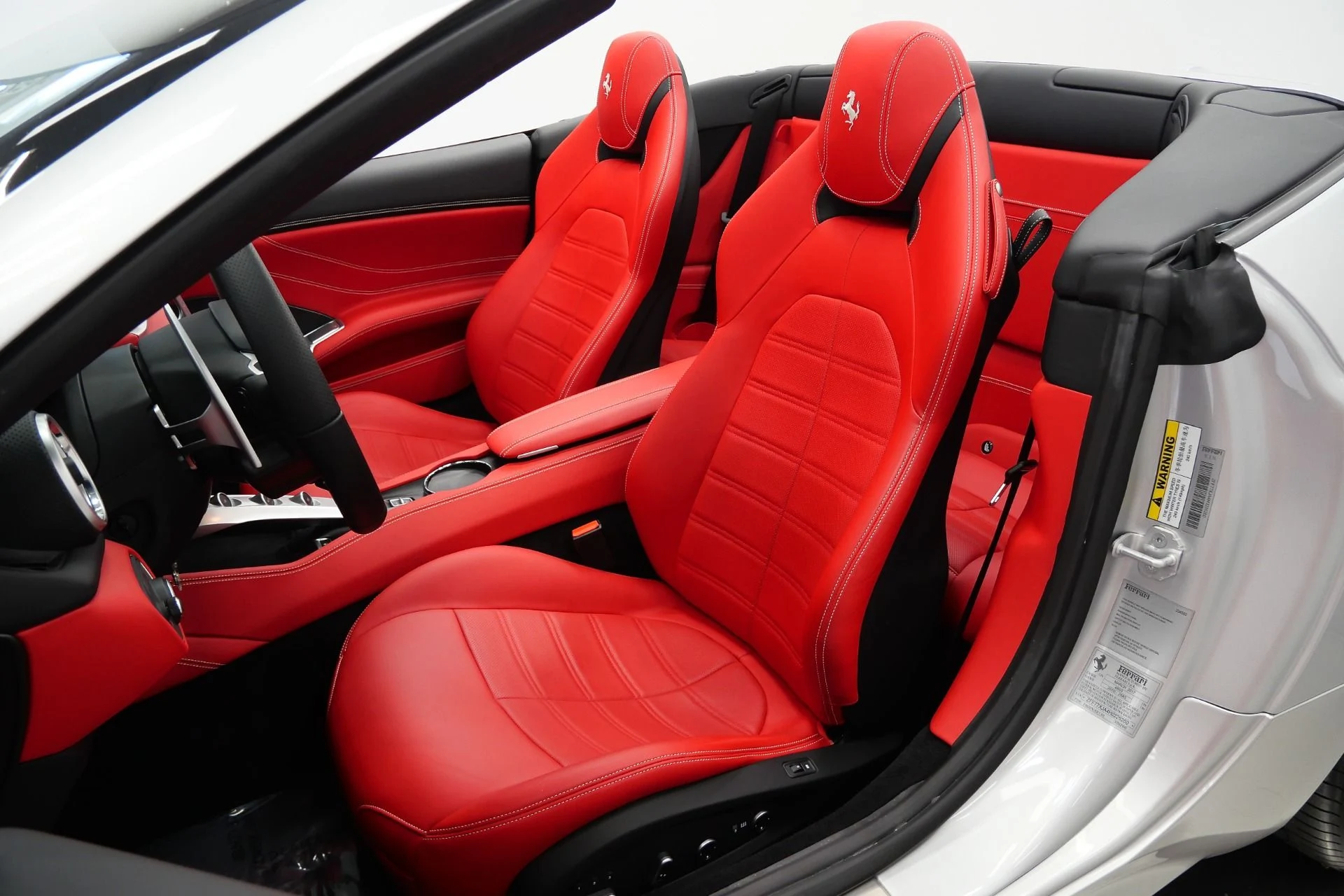 mph020_3091116727_Used_2017_Ferrari_California_T_Extremely_Low_Miles_Ventilated_Seats_Beautiful_1776794649_2c595e018b