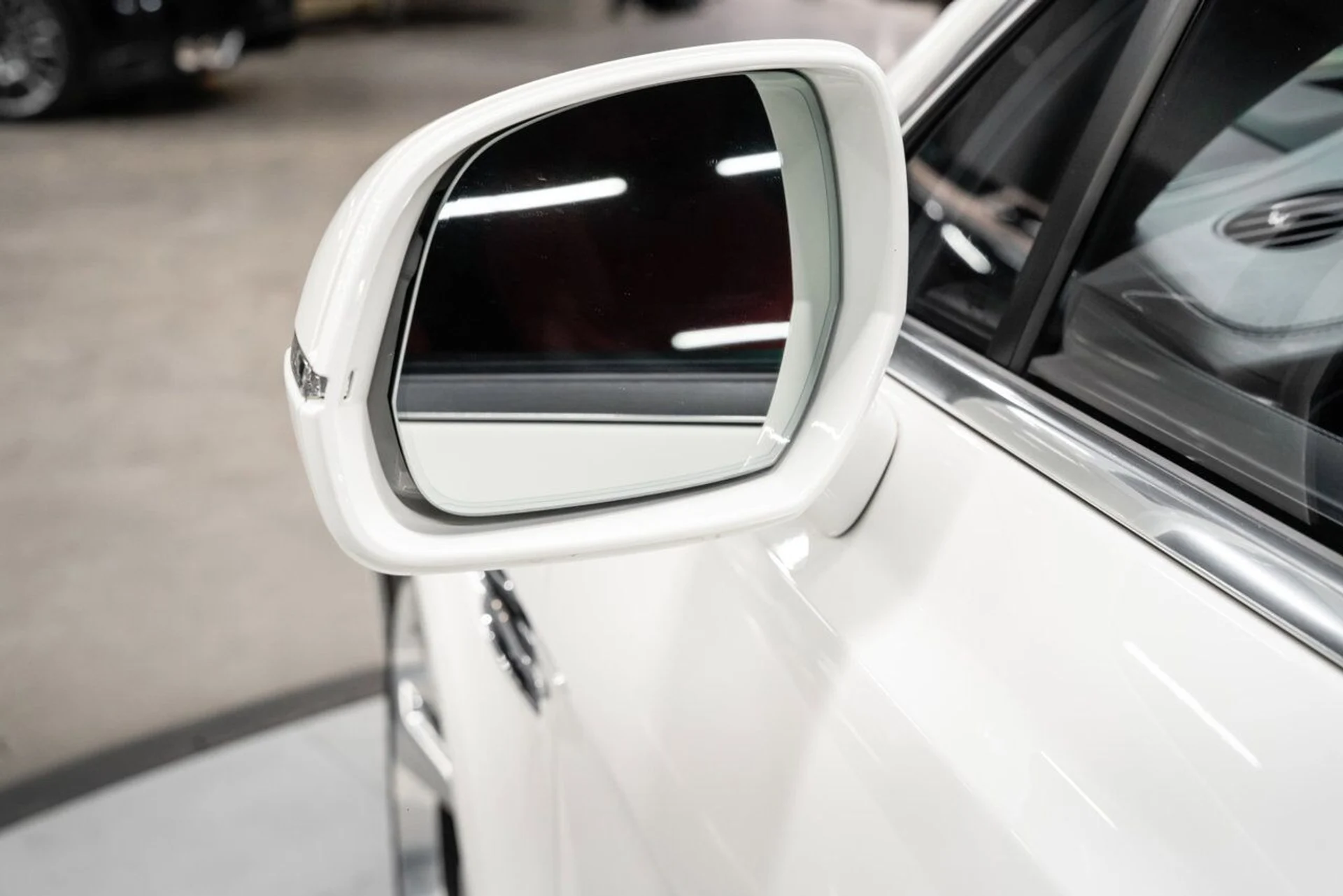 mph020_3094931669_bentley_bentayga_2019_ec2f5ea7c1