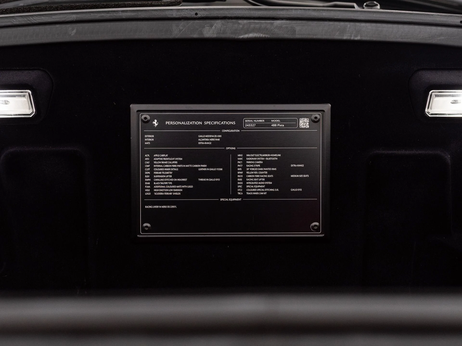 mph020_309744324_13284_p21_l_40e6f147ee