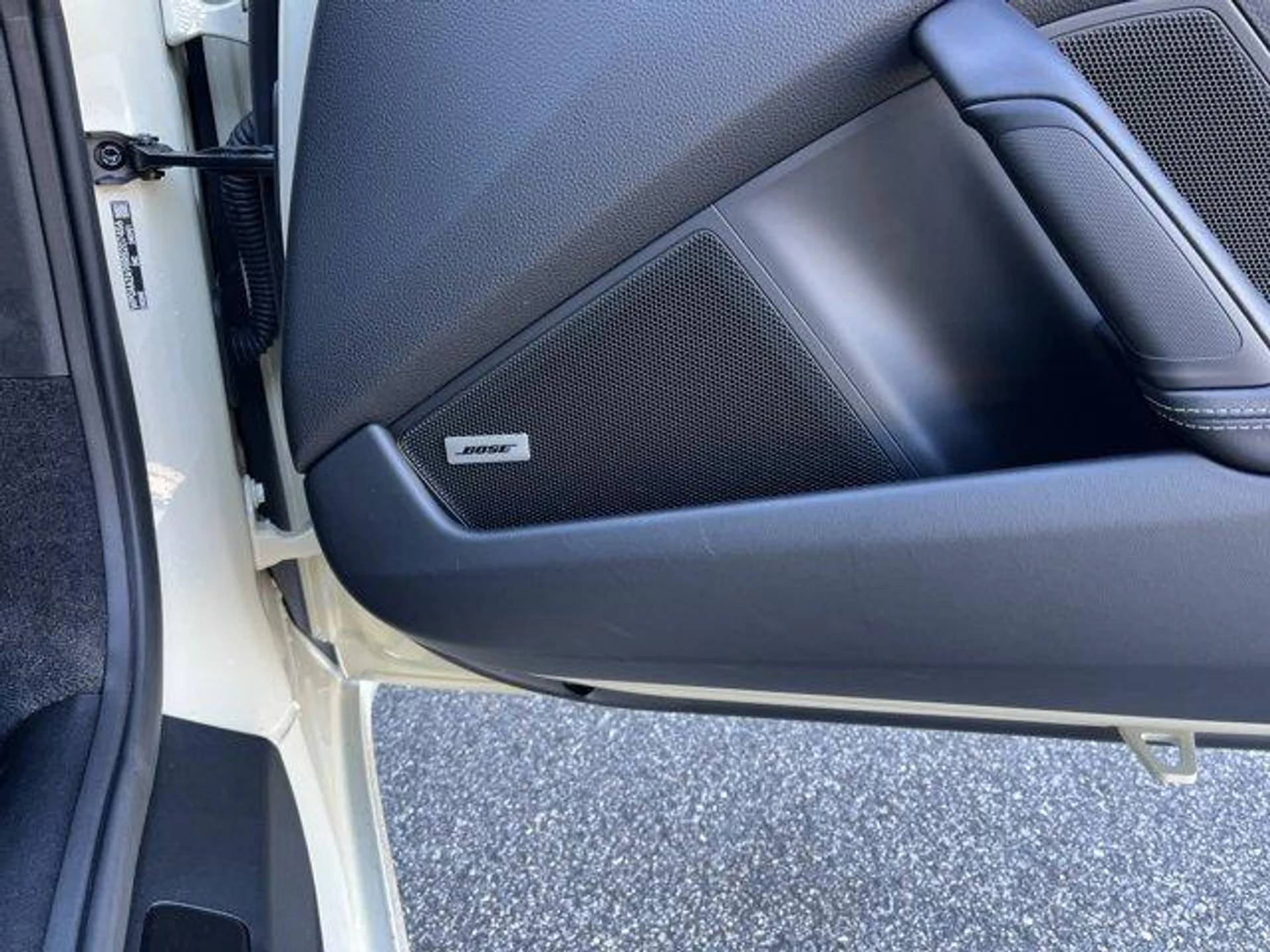 mph020_3103697596_V_Ja_Lc5_Q6_YMB_Vv_Qq_Ikn8f3_J_Nlfl_Y_cc26120017