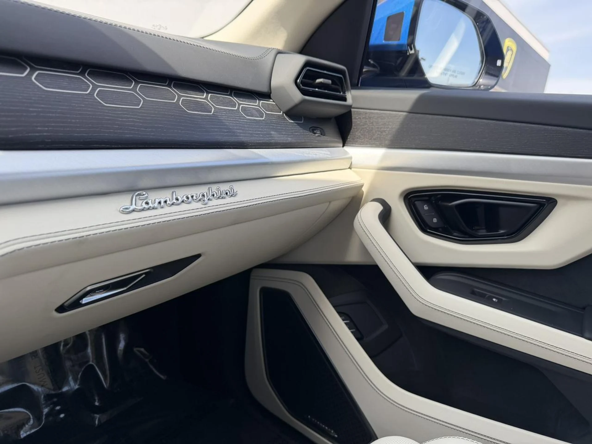 mph020_3105516439_82219d4f9a290dfb8d46acdbf5877233_ffd41ae9f8