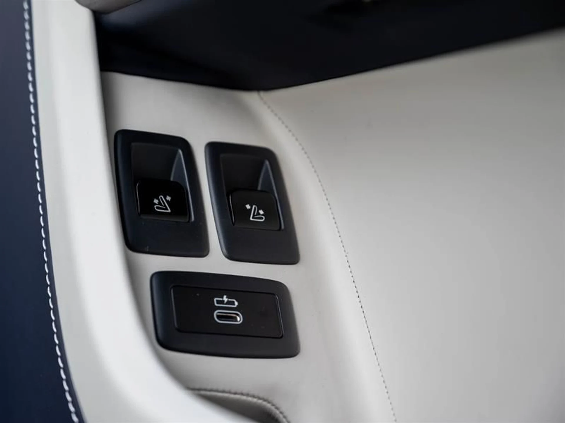 mph020_3106825591_nteuxduz_cb03183d19