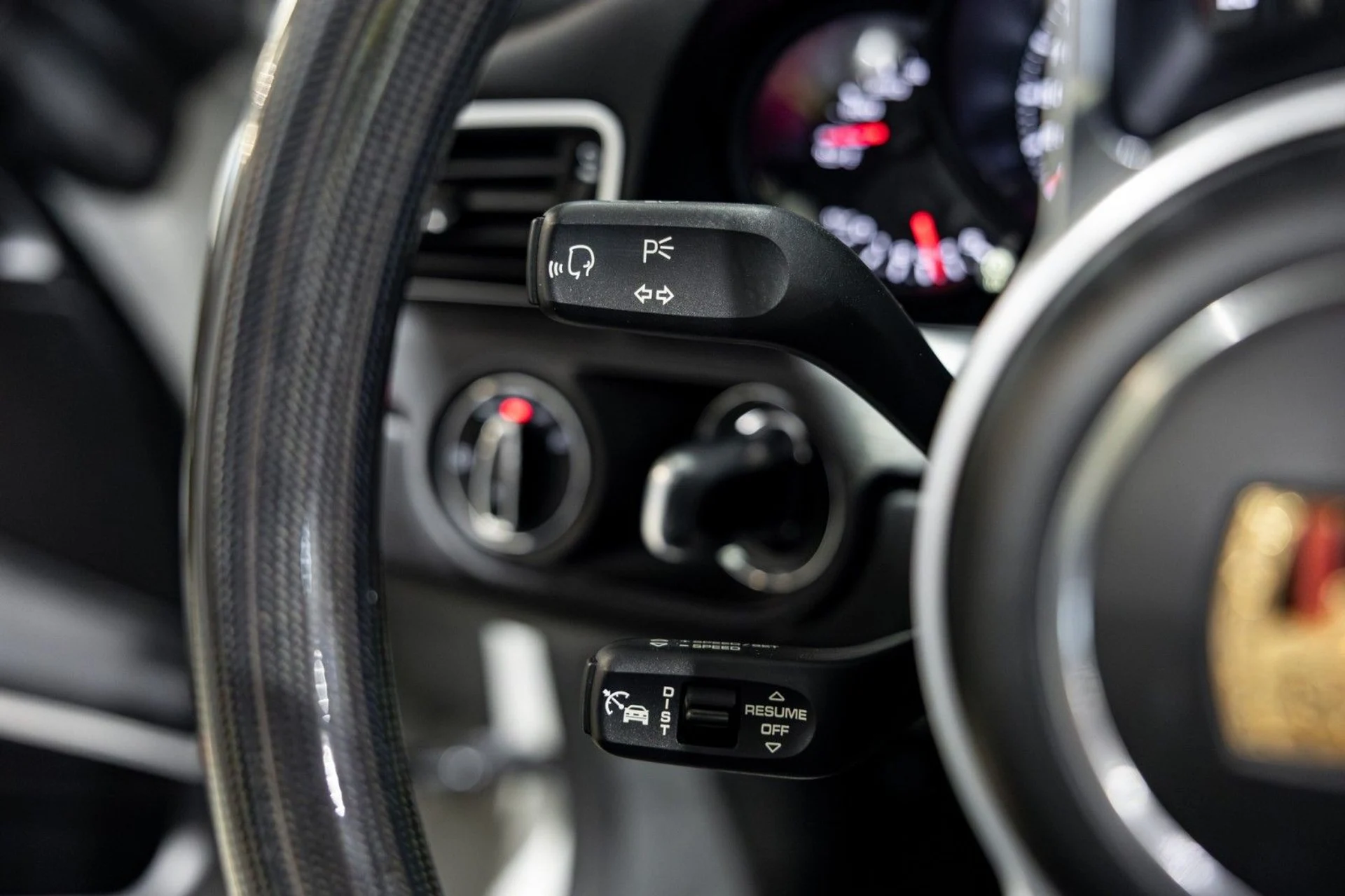 mph020_3109011717_Ow_3044c2d977