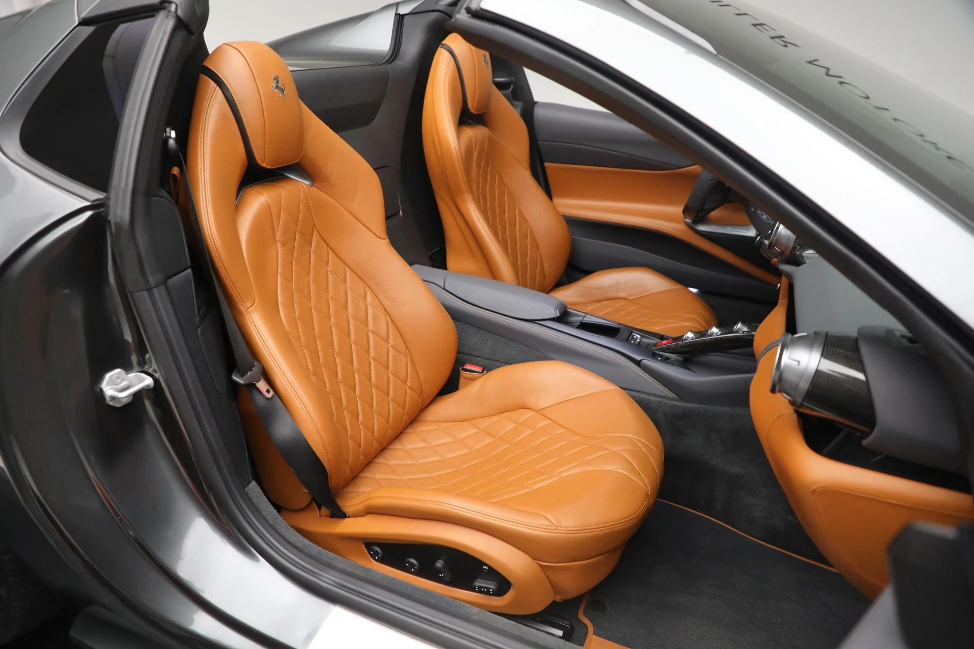 mph020_3113830410_Used_2021_Ferrari_812_GTS_1729526270_c290d47445