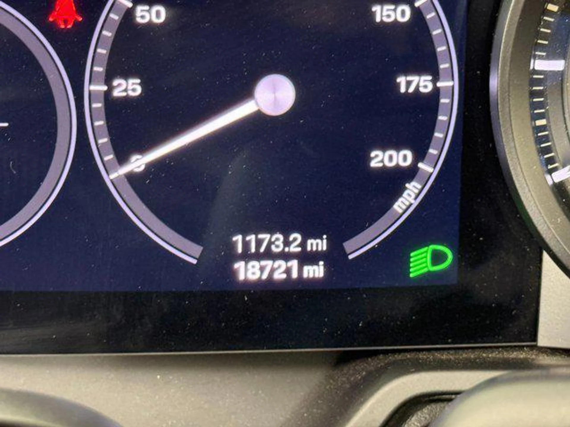 mph020_3118981801_ro5_Owg_Md_Y_Tij_XXE_Ox_VAM_2q_Eh_S2o_b824d1bf24