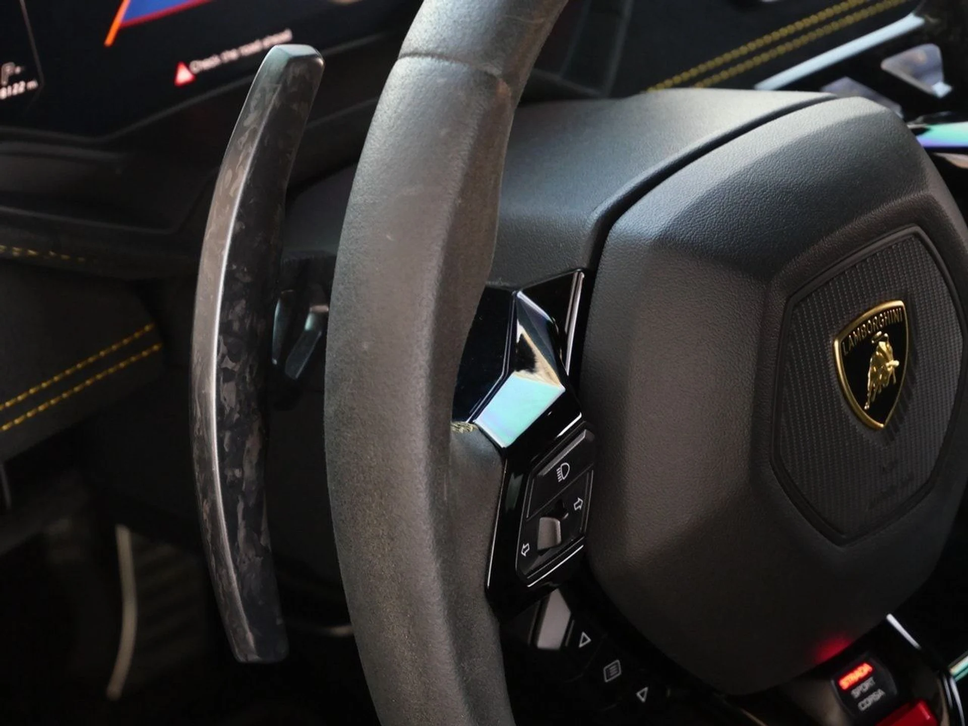 mph020_312275528_8451cc7448c68b1d71e8306f87e94fedx_b82d07841b