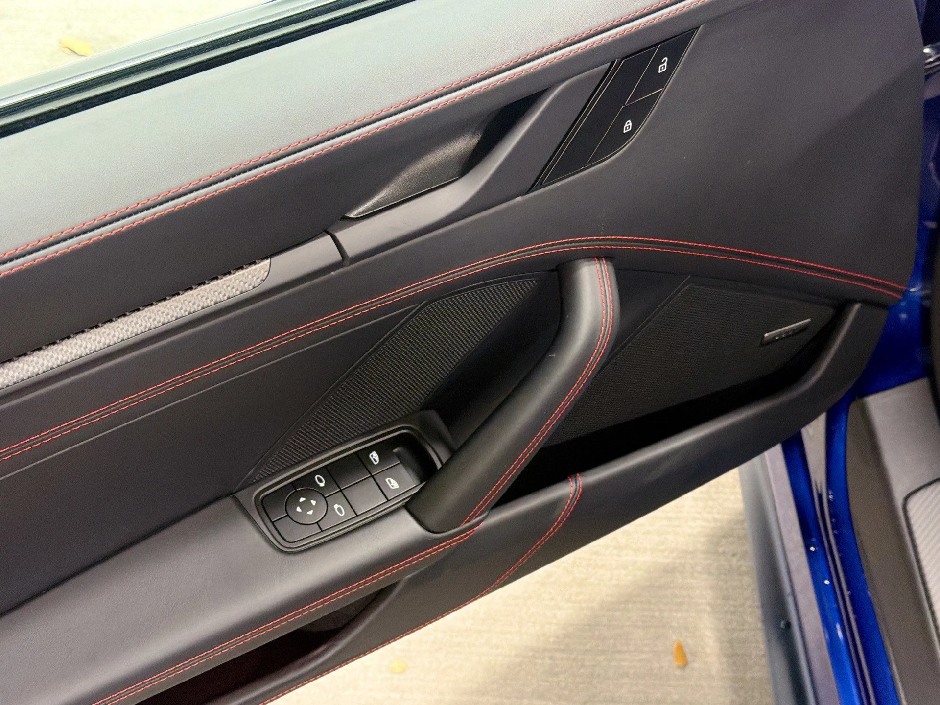 mph020_3126197513_b123982f1ddb51693ad26f3f63d79339_8df4ae87b6