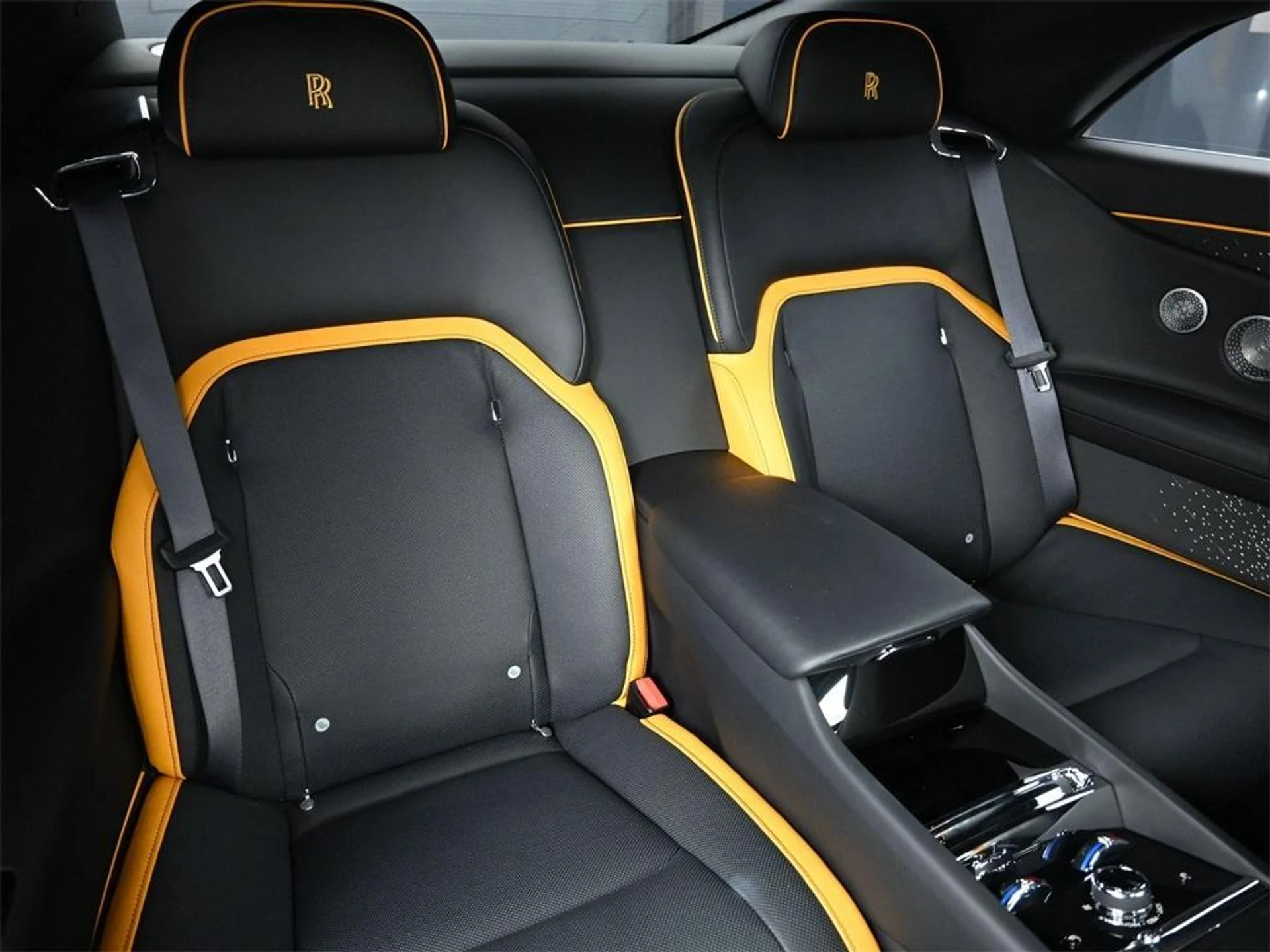 mph020_3128048786_syi_A_Sr_Ez_H_Vq_C_Yf_Fe4_Pw2_Id_Se_W_Cg_a91e4150e1