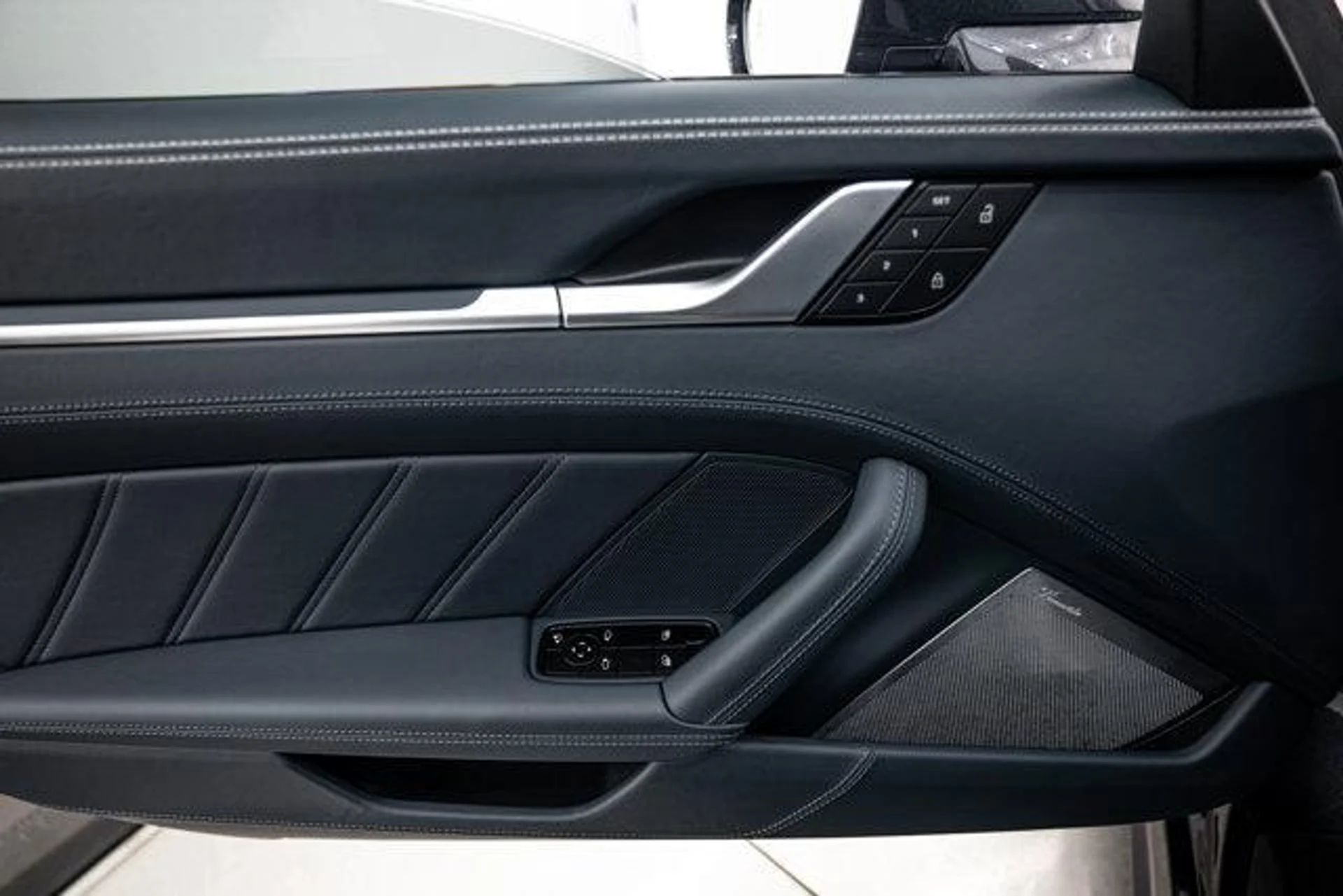 mph020_3128215573_Ip_Ry_Zq412a3_Mg_B725_Myb_B_Mwz9_XM_81f2da595b