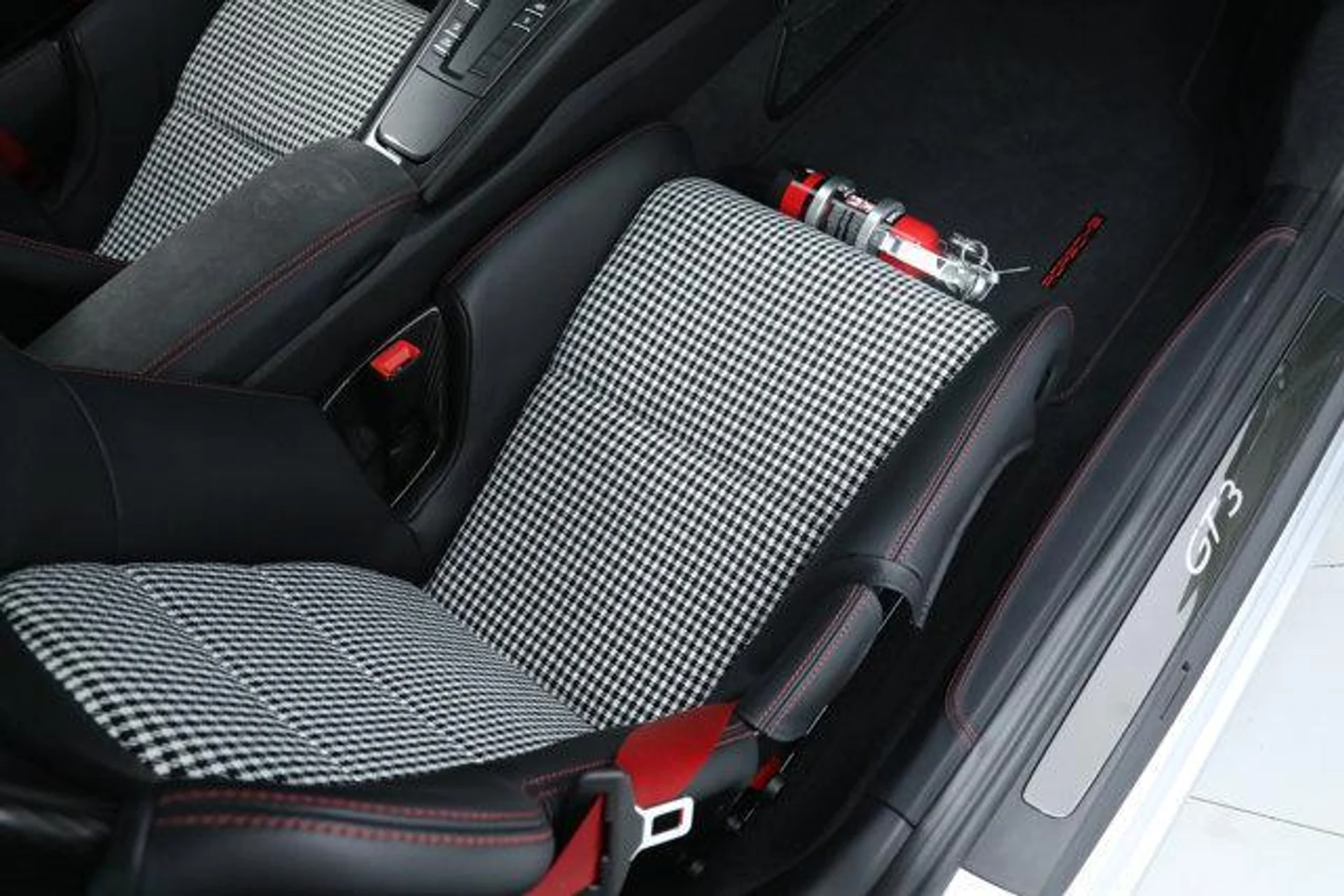 mph020_3133481618_a_ch_Psqs_h_Ms_T3_GZJB_4_Dtc_G_Dx0s_323a46c32f