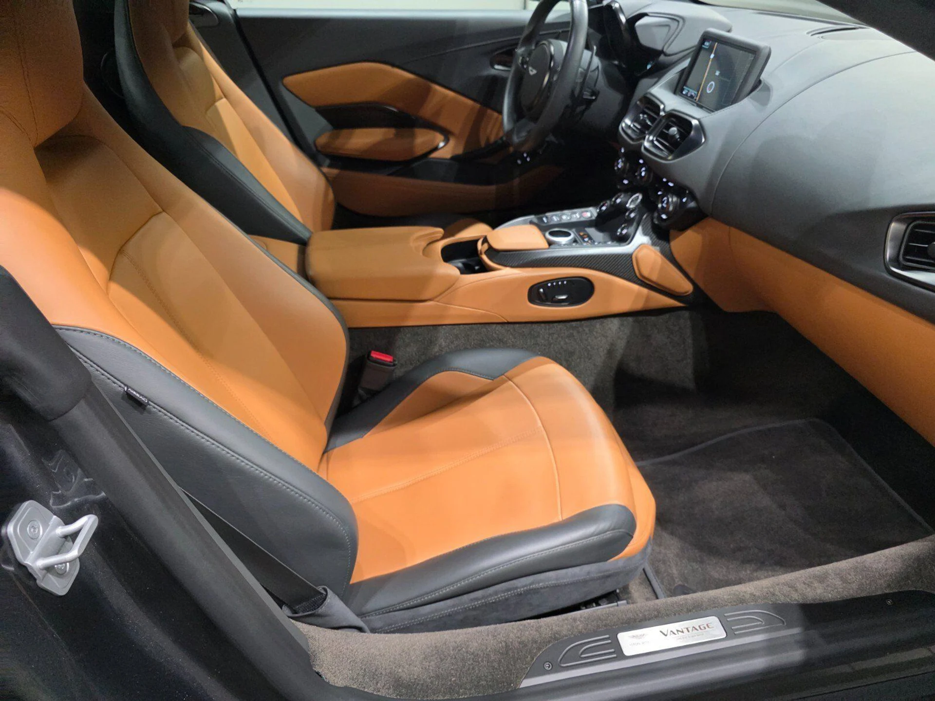 mph020_3134804194_1835f8540fcd1d111e6d6de18a3b58bf_8cd8b79413