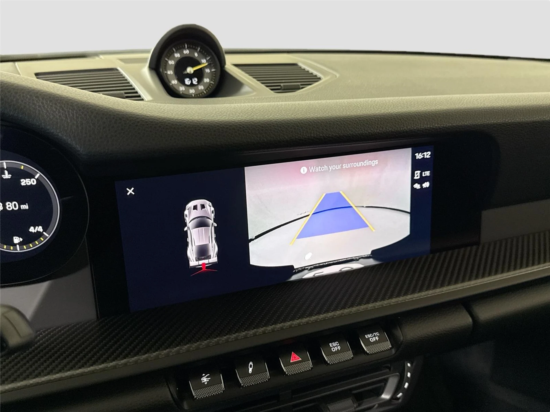 mph020_3140694303_4a0bfc00b03fd51eada74034888ddb30_e55d8a12a4