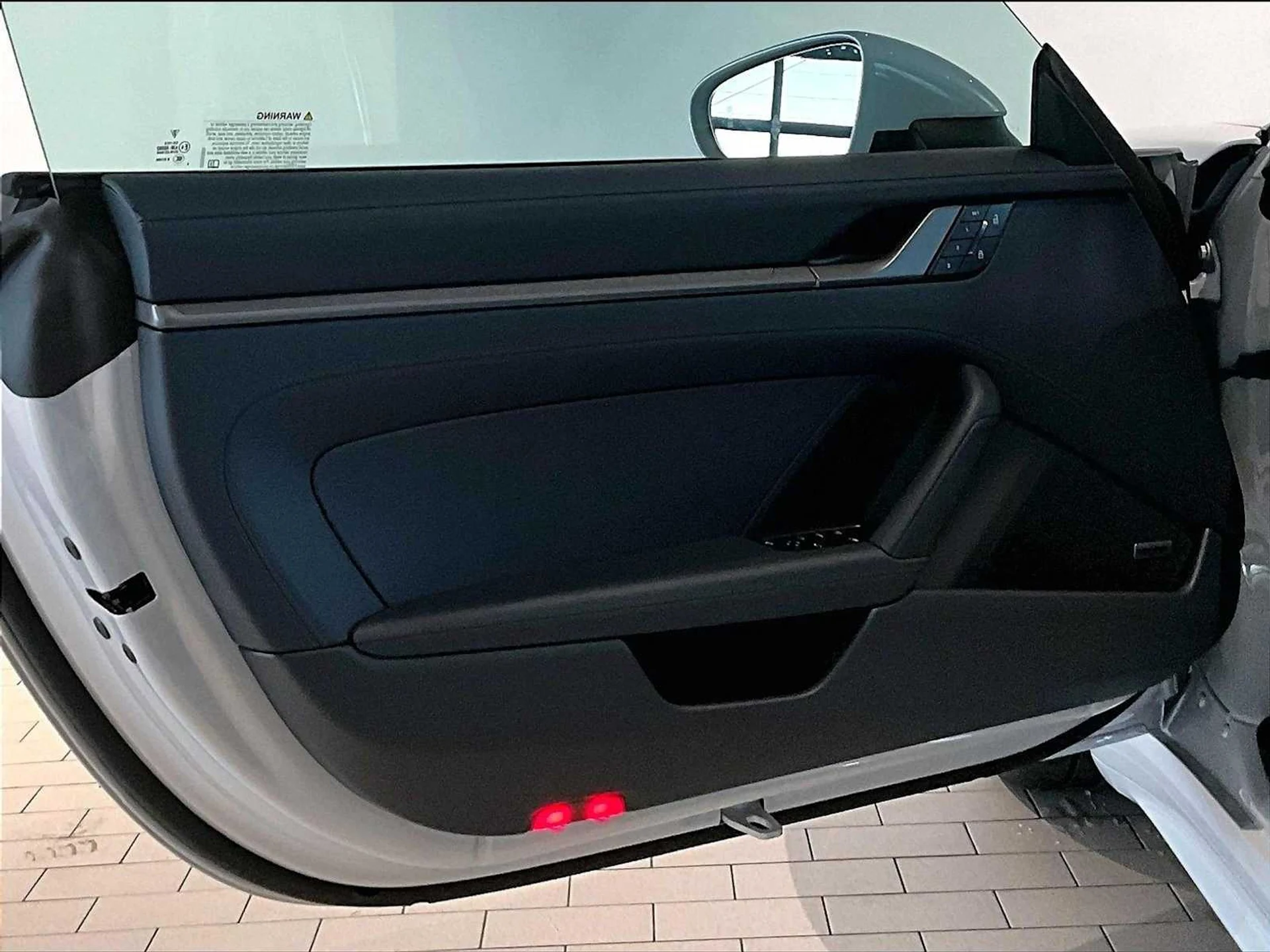 mph020_3142003627_da2a87d91d72e6400ac39cf816ee4687x_9d73642cc4