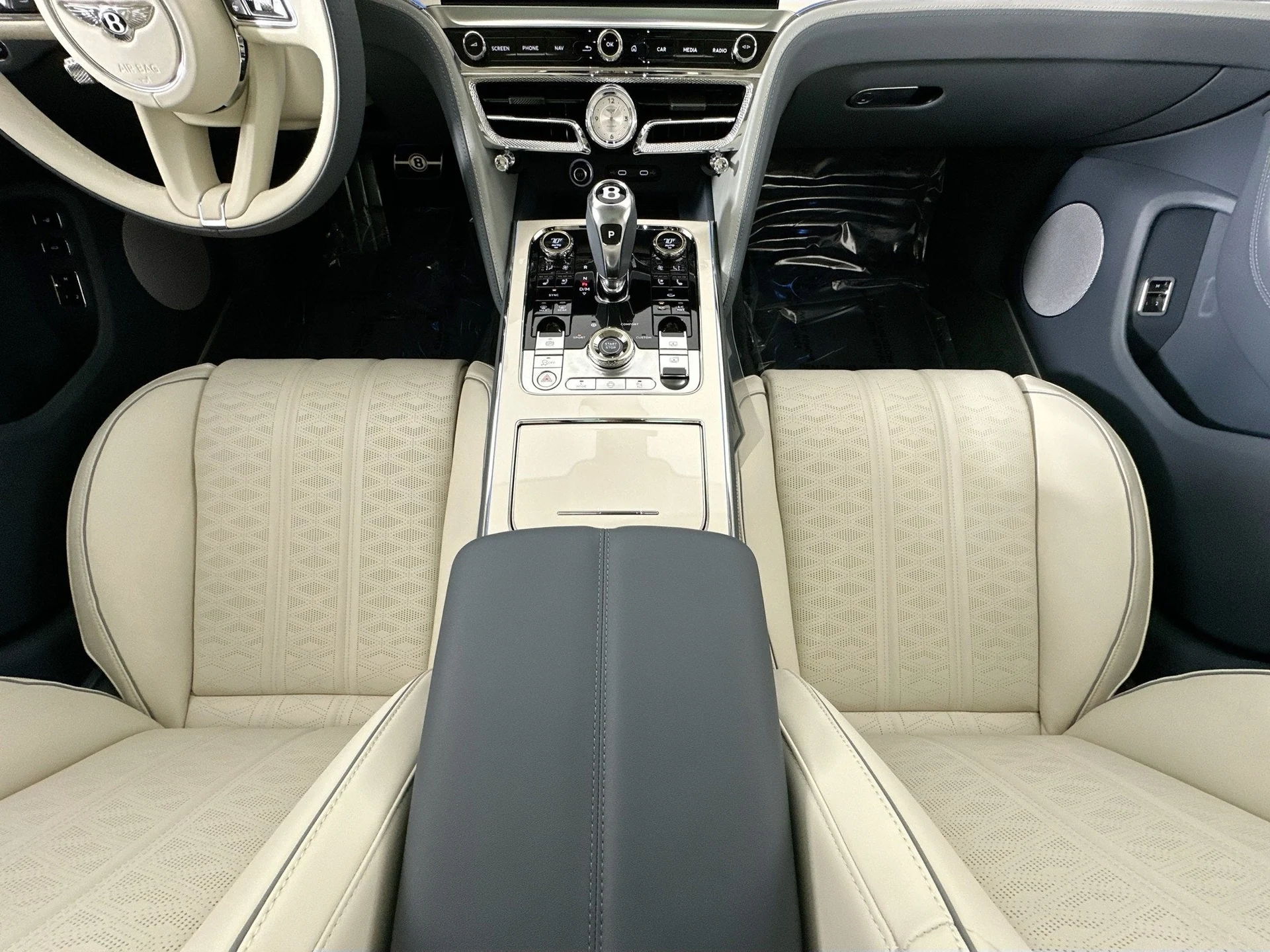 mph020_3145297902_21_1c3dbf1e2e