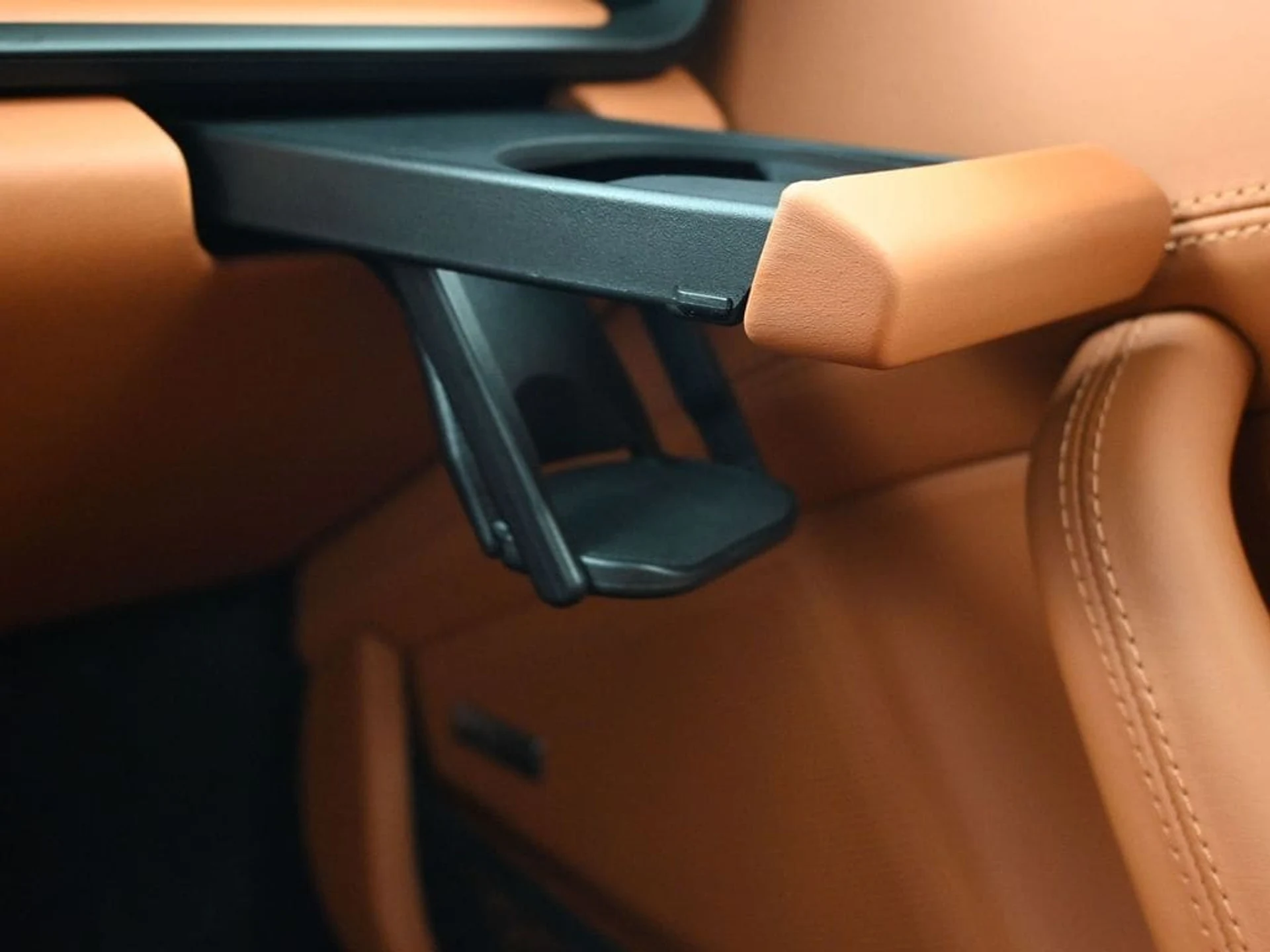 mph020_3145413340_2906d39f90ccc9eaf43565980e4edf10x_aad1e7e98f