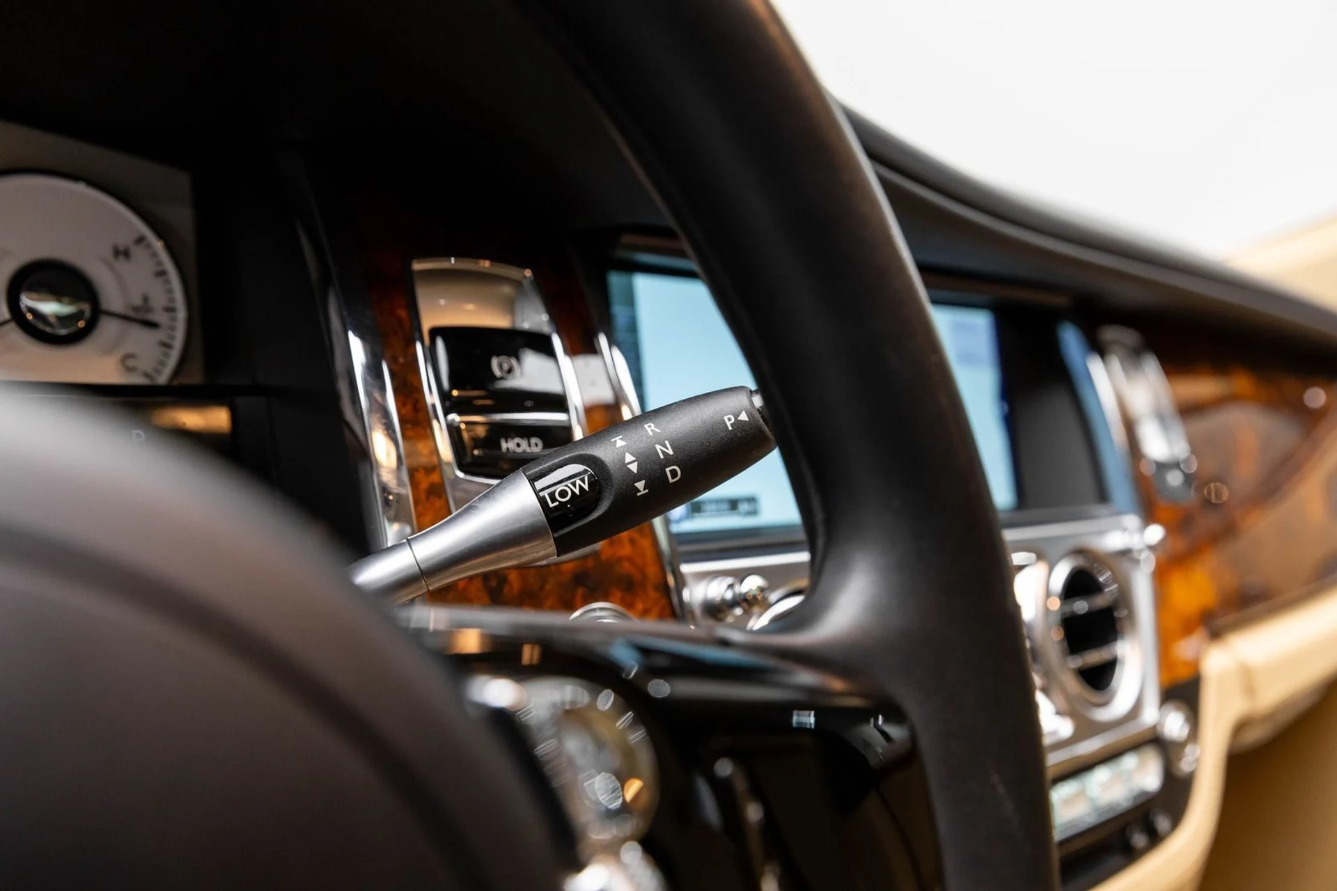 mph020_3146711948_21_a6d51631a9