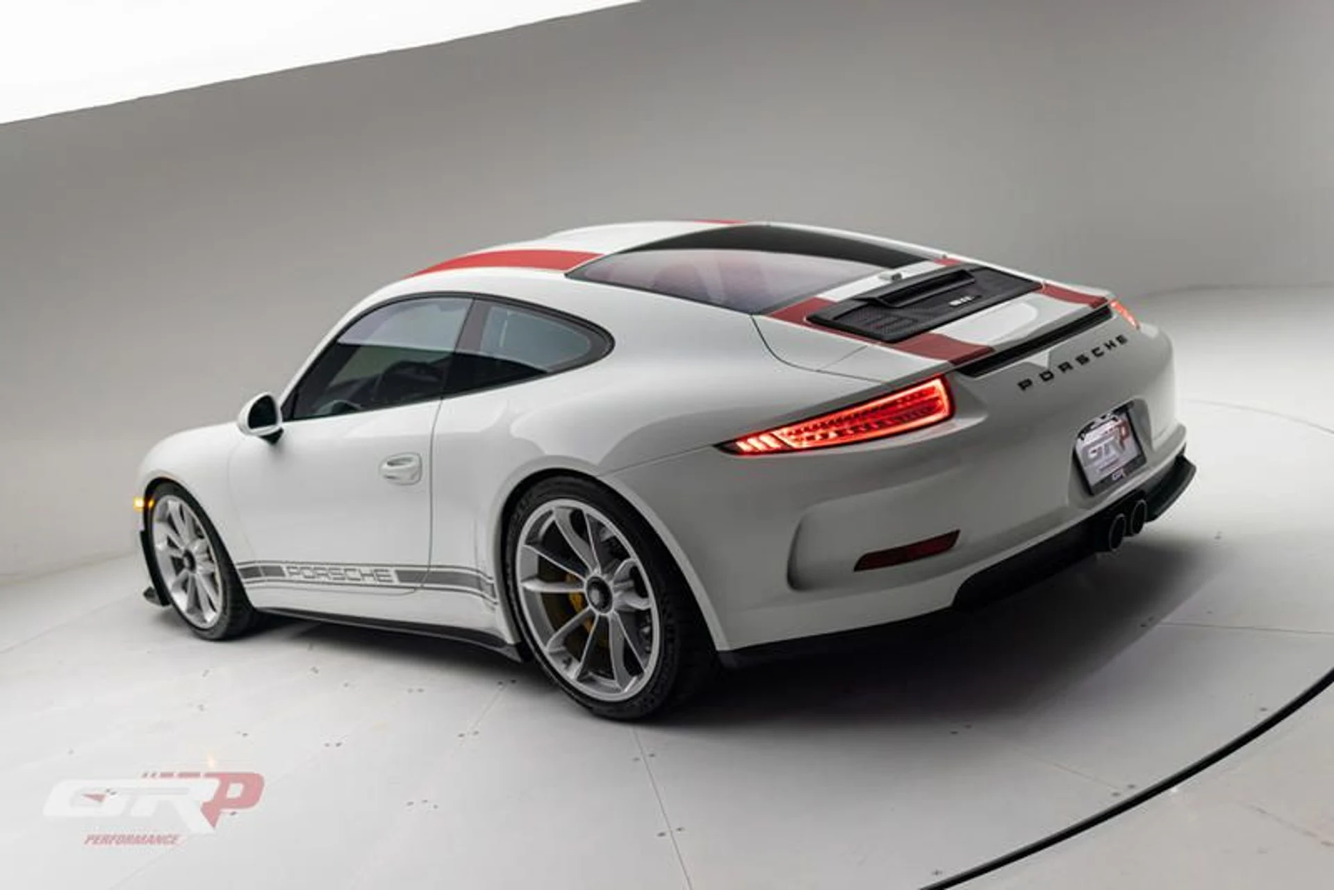 mph020_3146813909_2_A1_F253_C_124_C_4239_A492_D9_C3726_F990_D_5d1f383c02