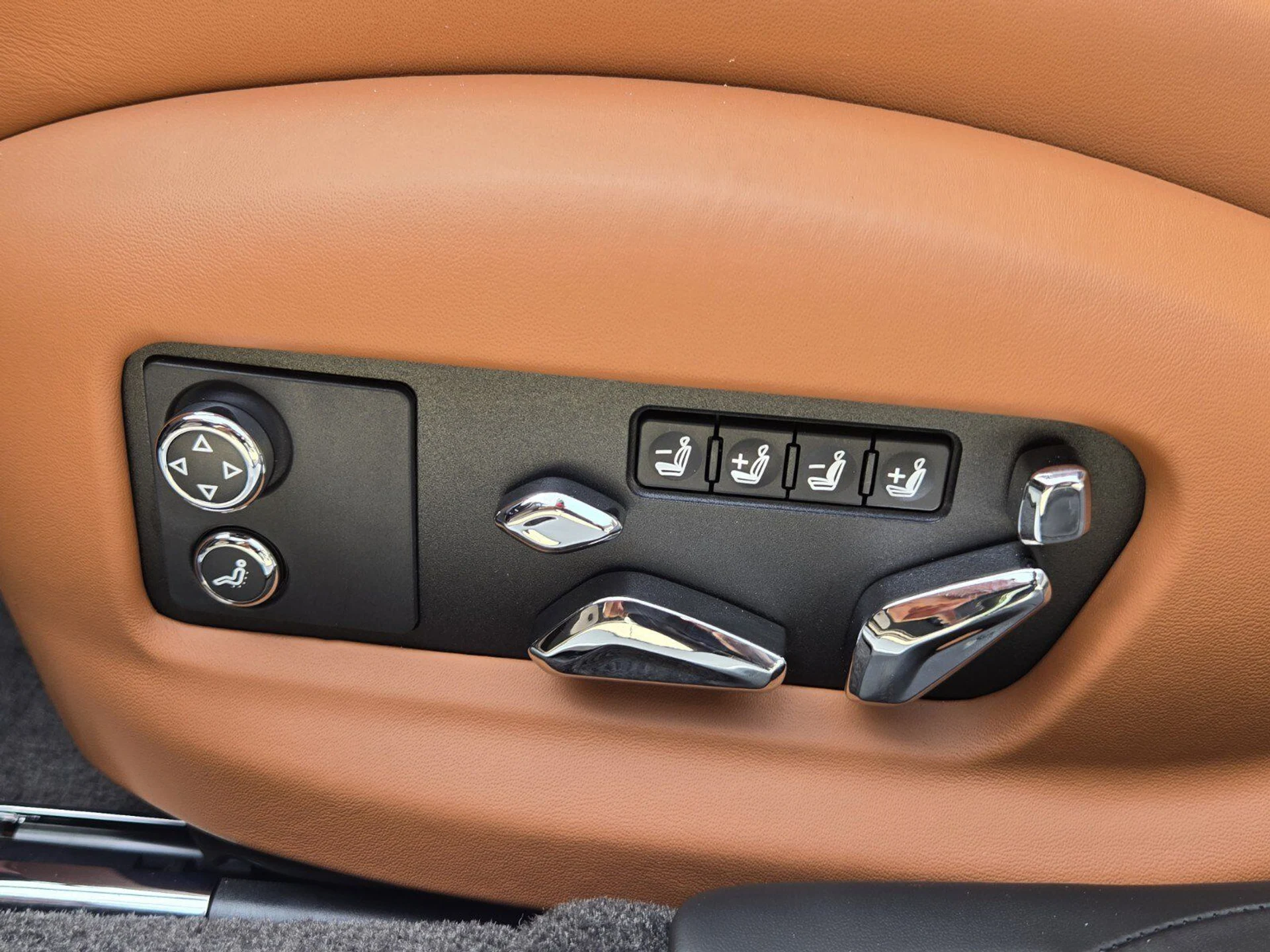 mph020_3147729082_edbf2953e28426c2dbefee6b71ab87dax_7a50686690