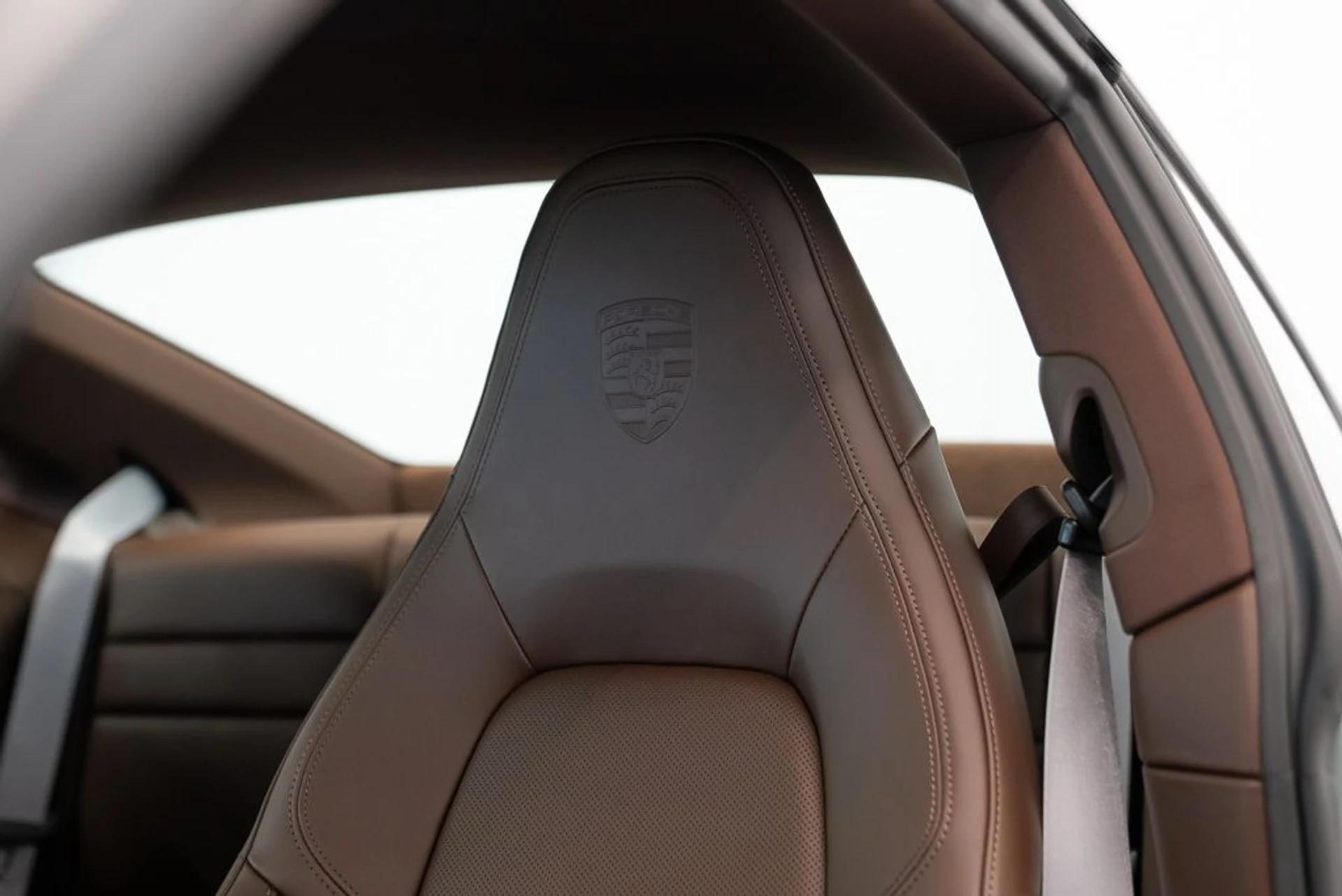 mph020_3150596523_porsche_911_2026_jpg_v_1775165756_7e8fd89390