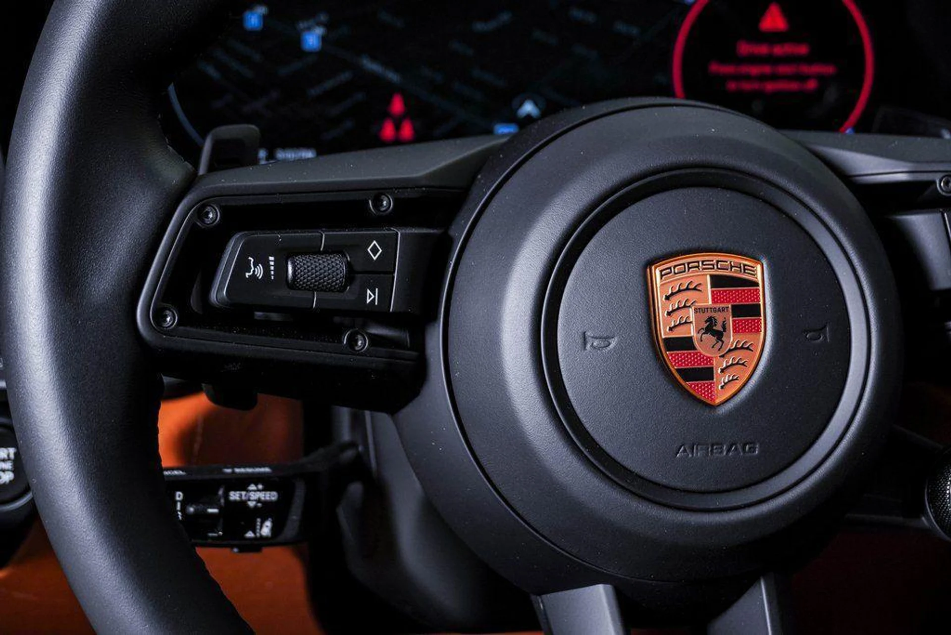 mph020_3158827394_g6f_Mvm_Z_Zcq_K4i_SNCZ_6_Ar1_ZV_73_C8_ced91d57df