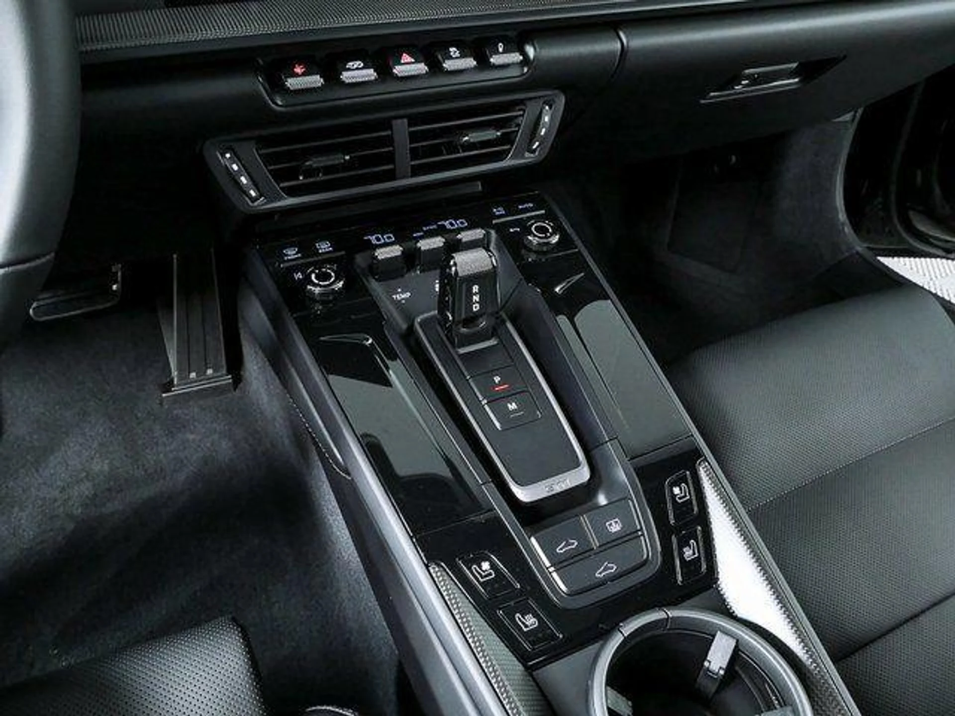 mph020_316291708_hr_Lkrsy8_Qm_Eq_Ro_SHS_Jyxw_P_Rk_Io_2ef287fb90