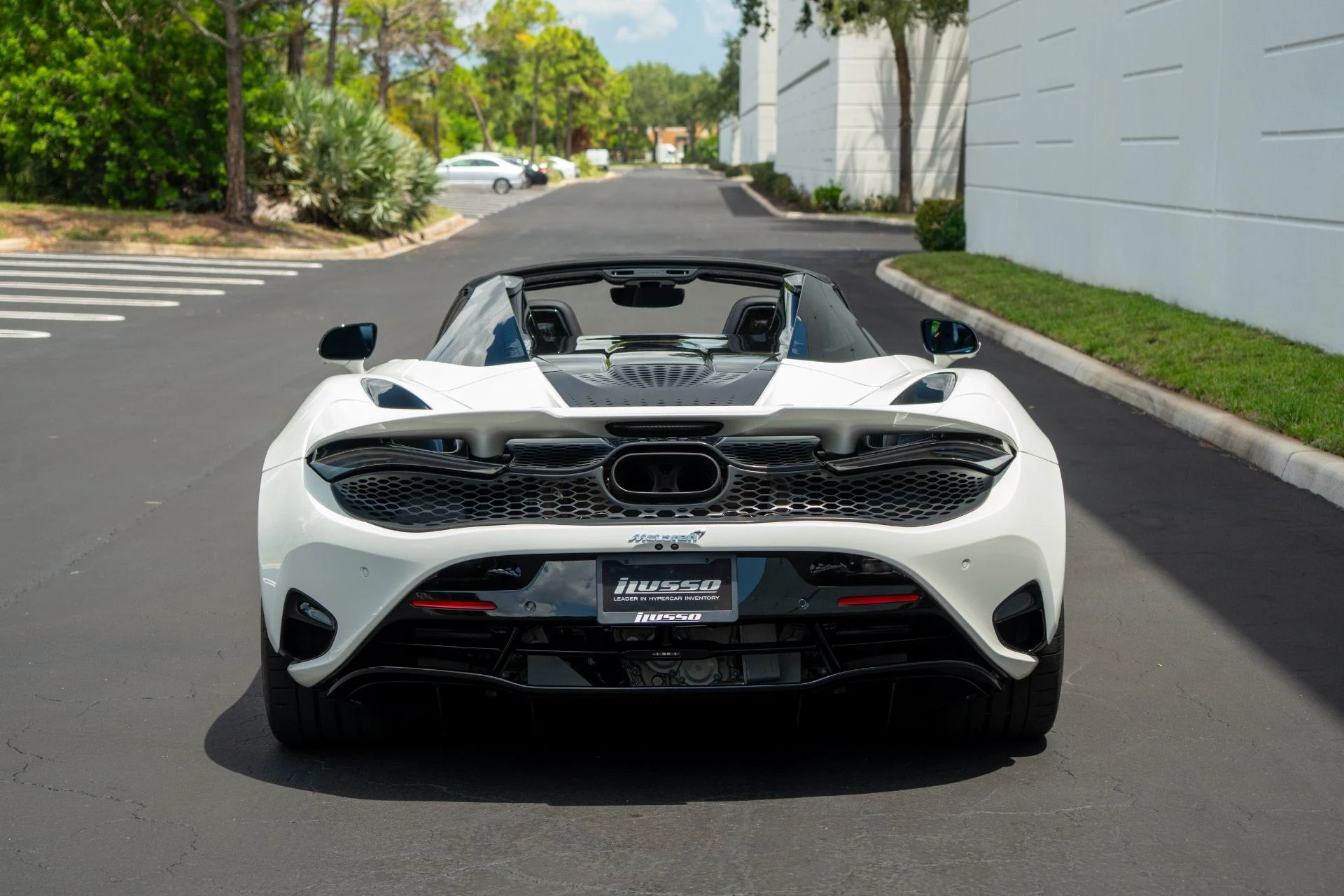 mph020_3164119227_Used_2024_Mc_Laren_750_S_Spider_1755900989_2b4785d669
