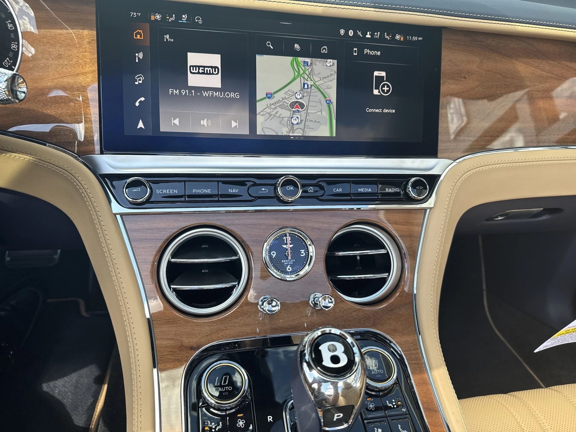 mph020_3164330906_0b48ba74889effb04332160b36767e00x_9d15a29eab