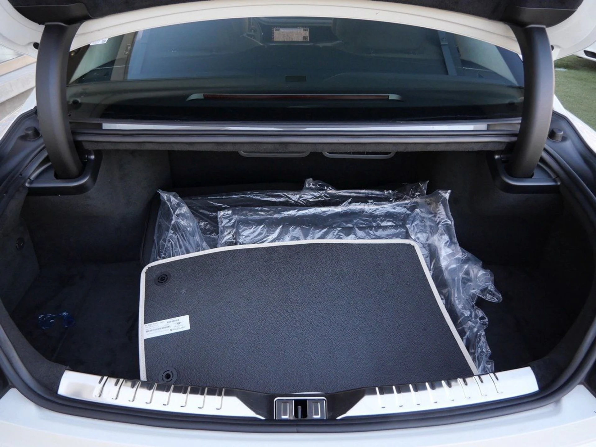 mph020_3164568200_d52af5a055c62f8bcea49f70167c8a78x_ed36793ee3