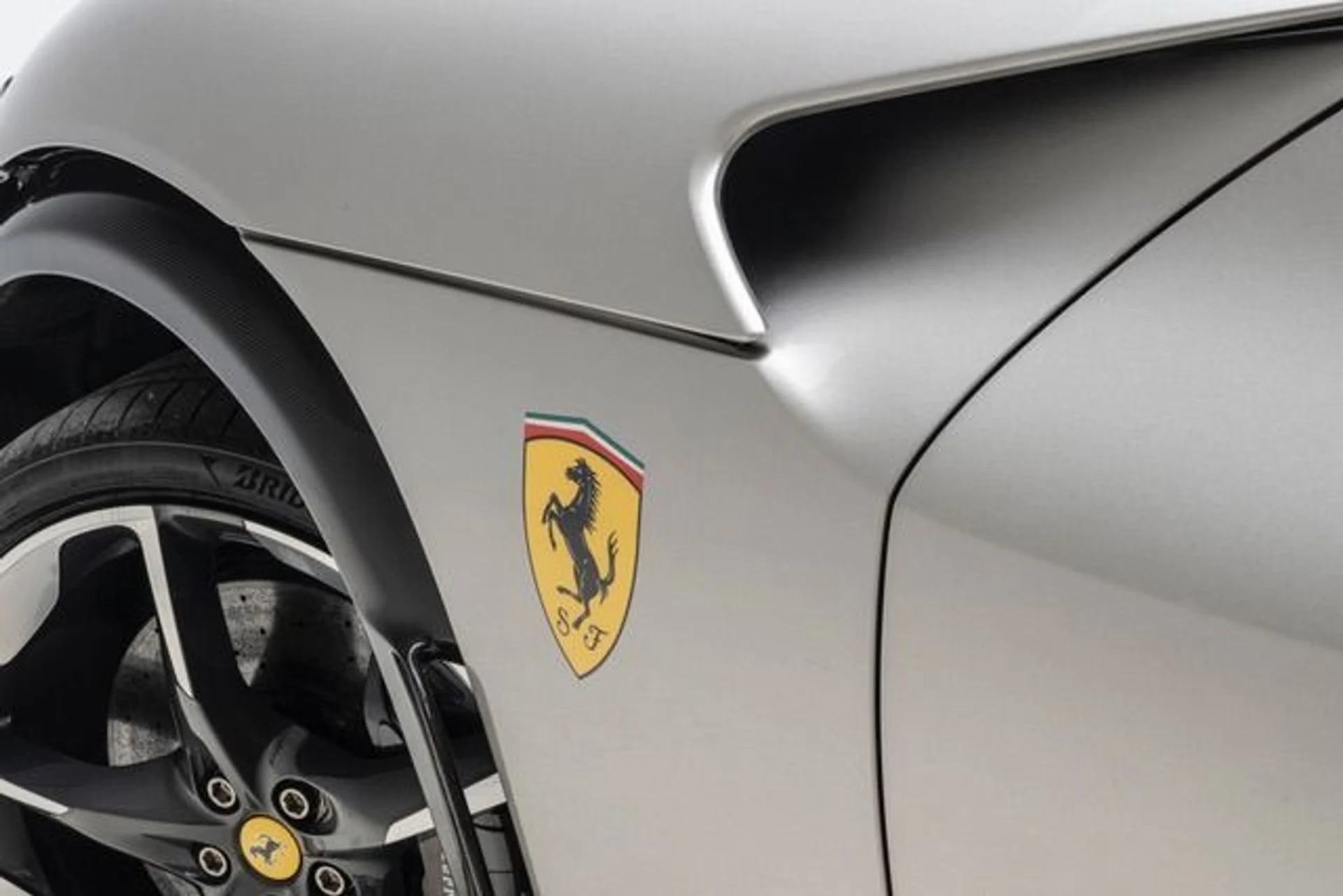 mph020_3170728764_Used_2024_Ferrari_Purosangue_1772567979_78f3673ba2