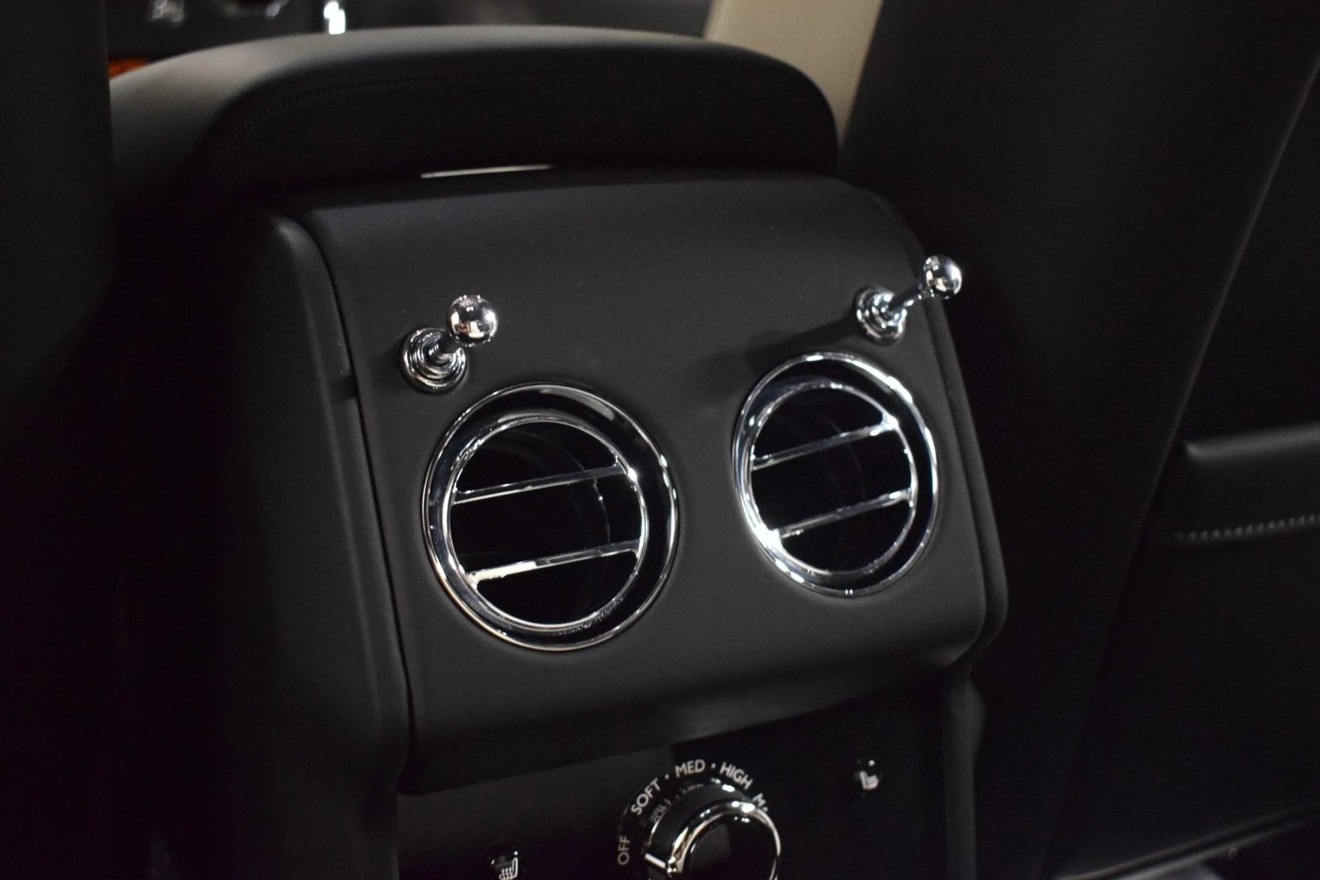 mph020_3173912783_07cb81cd5acdba3e430d2281da8d4a6fx_e2e5f3fed2