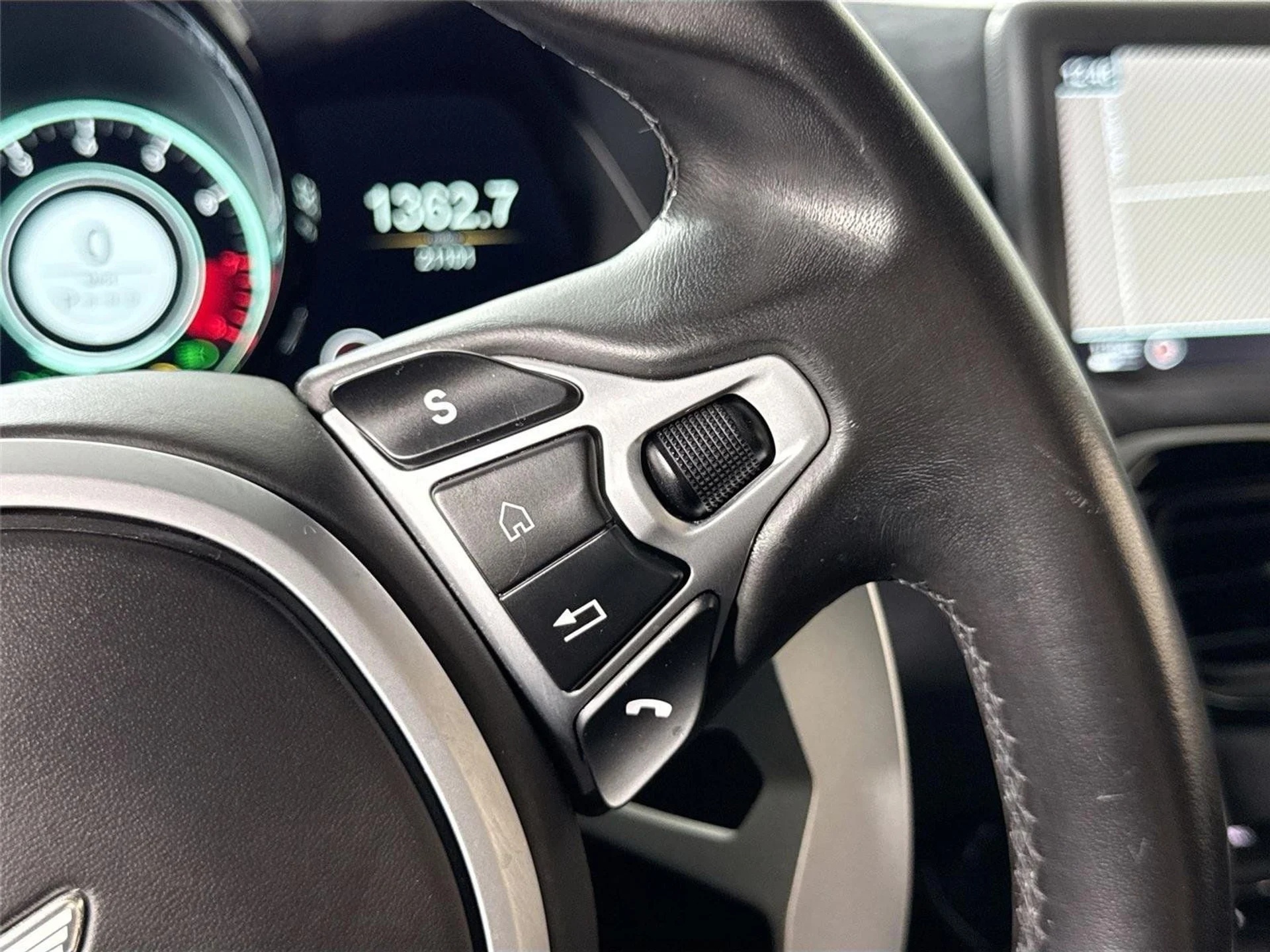 mph020_3181468334_c6d309a92a1c1aae905c0bbd3b9b463f_ab61fb9683