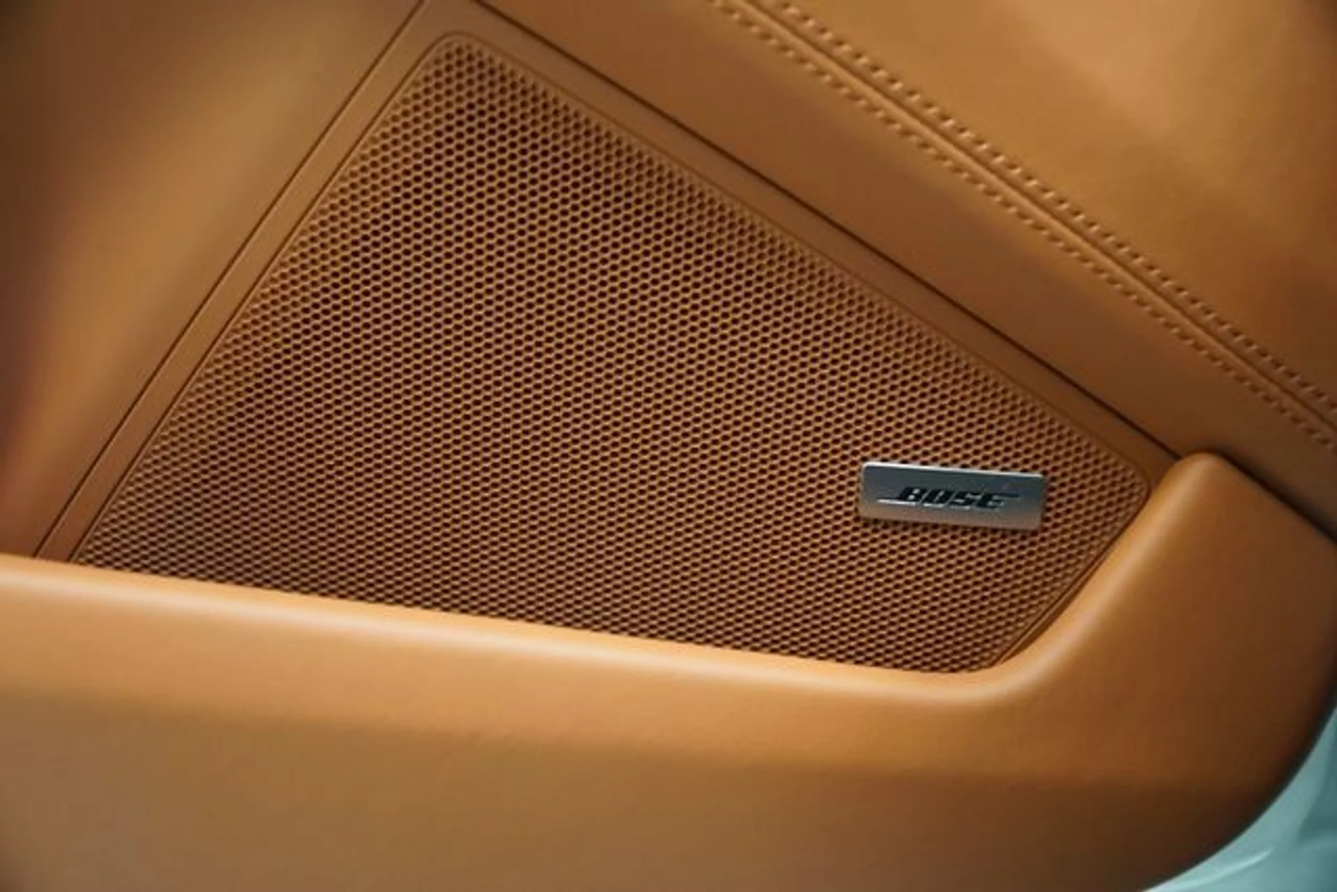 mph020_3182654002_f23ef5ab1b164a9d67301d09a1e2c695_0b3a8ab32d