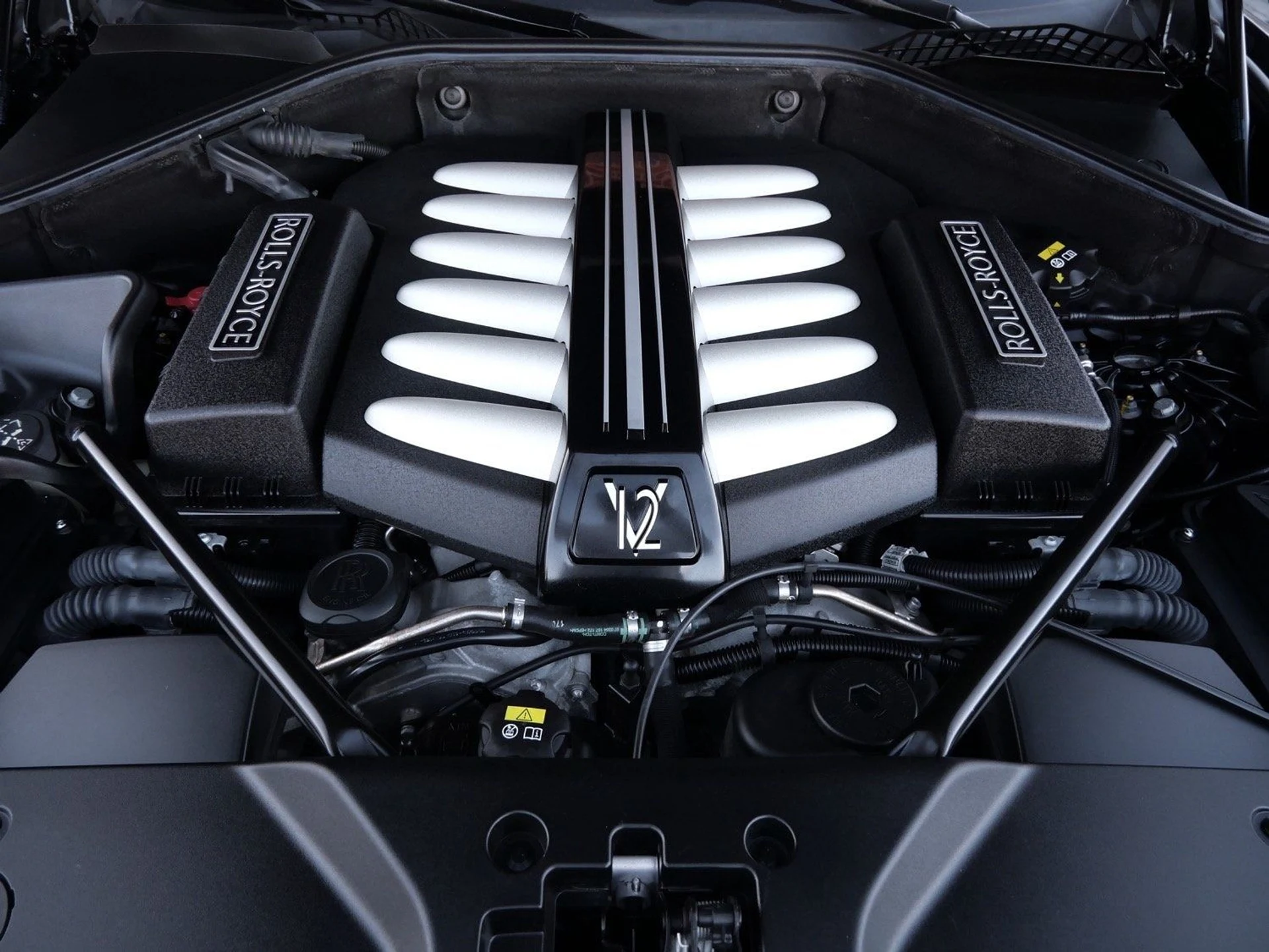 mph020_3188051059_323a081ebb064bf34e8dccfac163d00bx_e4b15acdf2