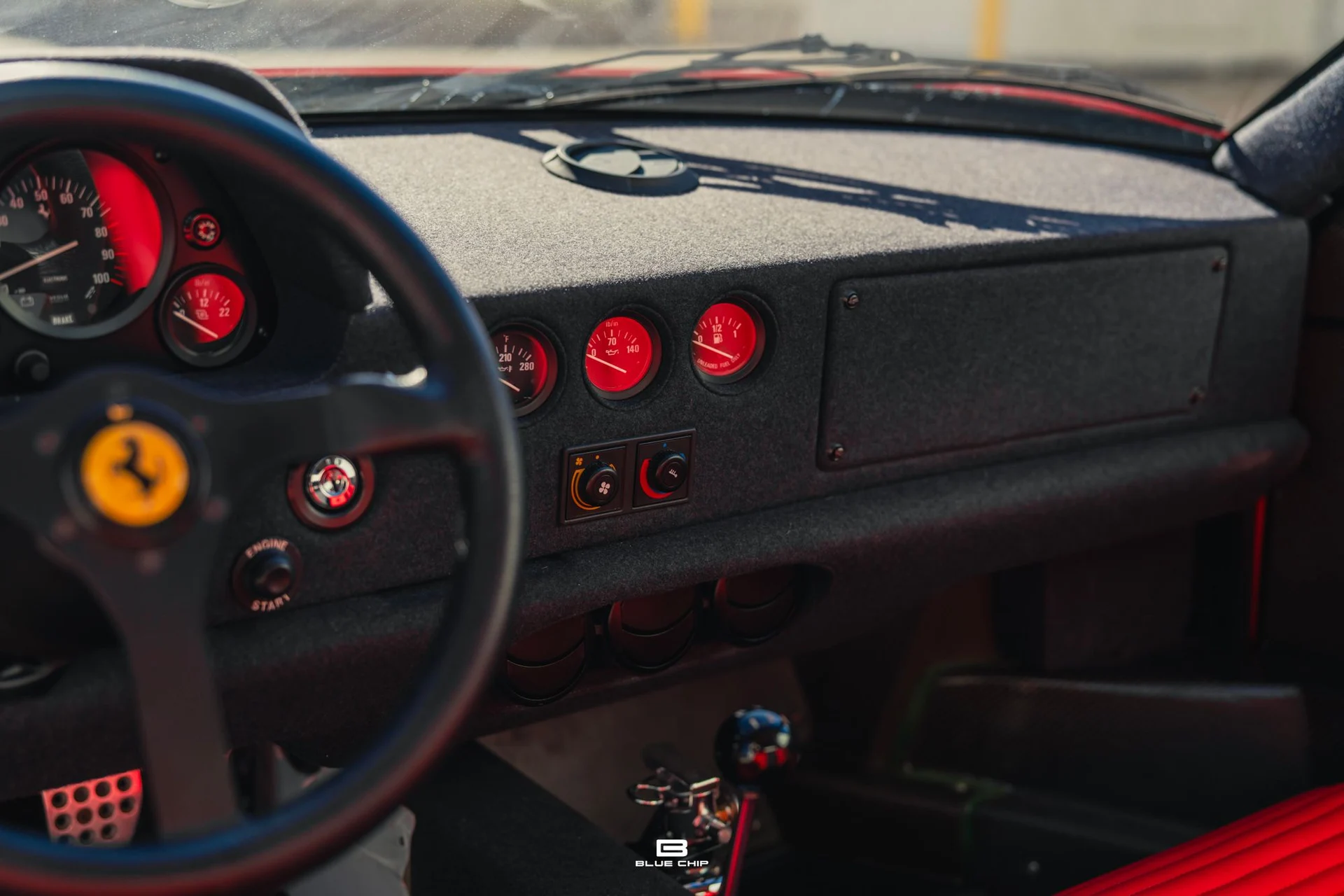 mph020_3191779535_696bf4151cc0c69a8d97a2b7_A7402574_7fc735329c