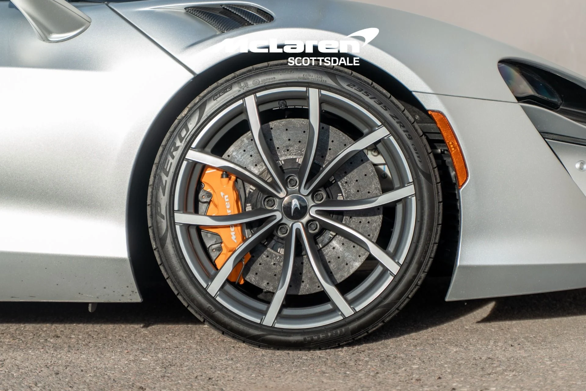 mph020_3201360279_Used_2023_MCLAREN_ARTURA_1766275219_493c594f51