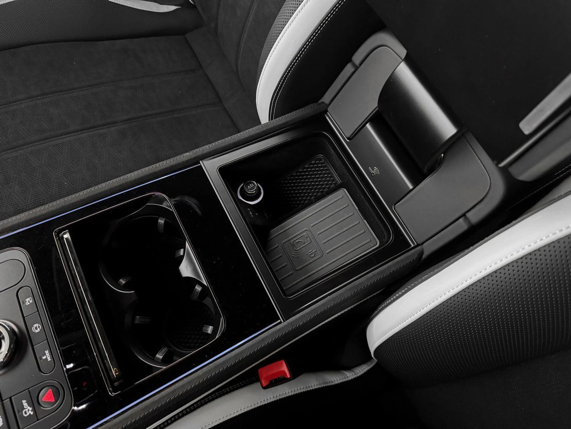 mph020_3203172226_6fae8a65dd25088d46ec05c97d53afe9x_821e74ffc1