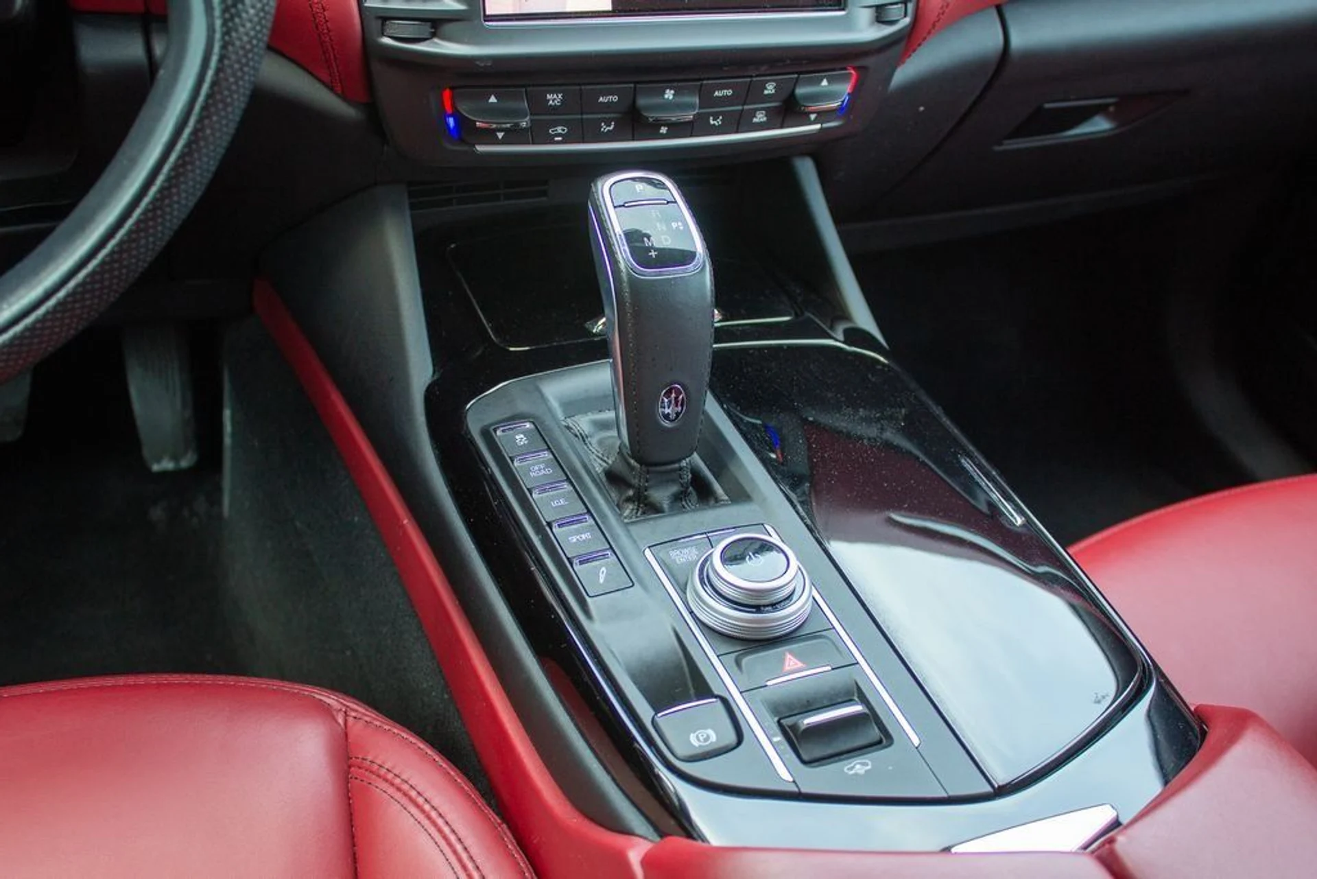 mph020_3206124826_fbaf721317c255be38a3e92fb9021a07_41555056d7