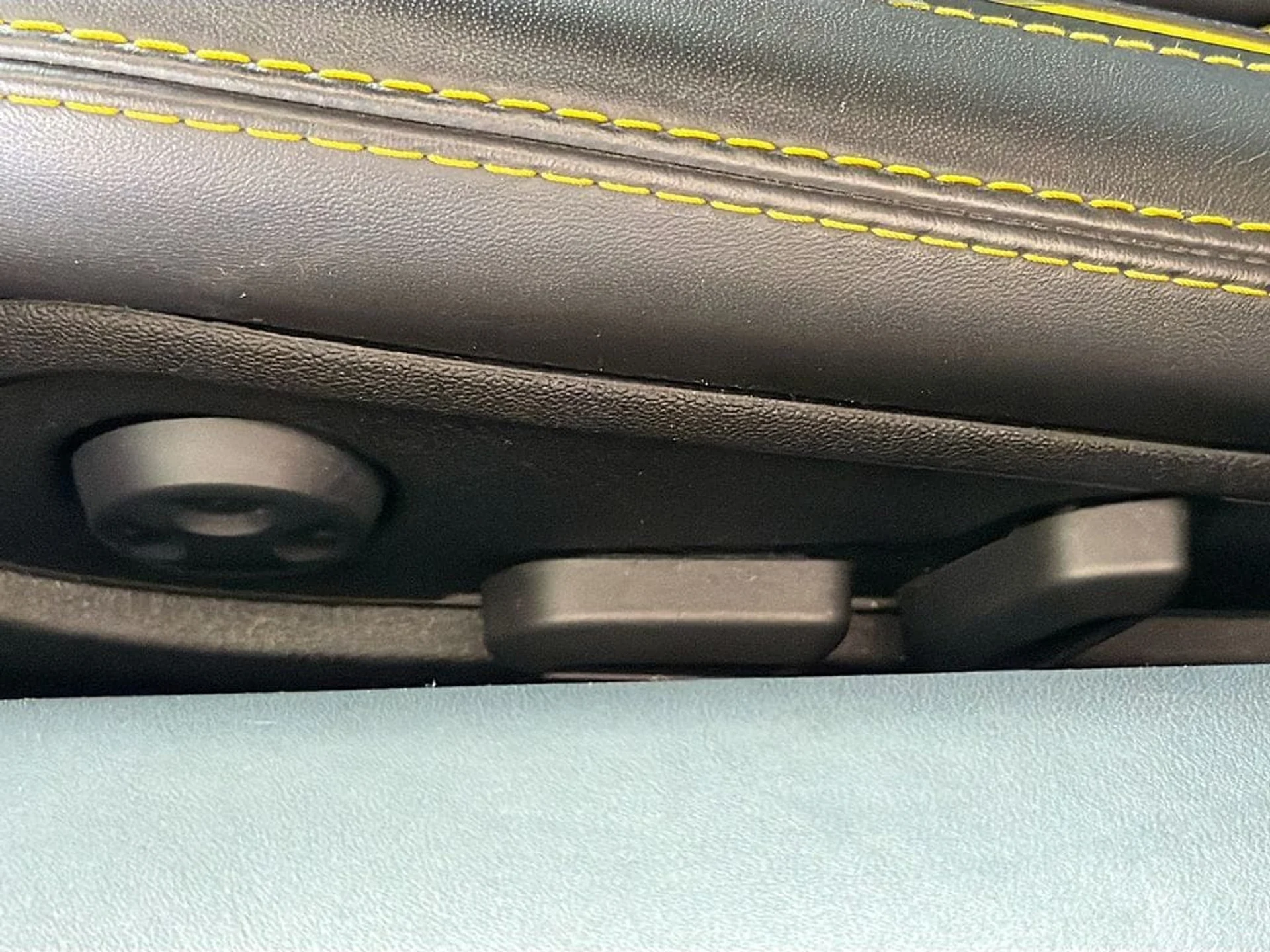 mph020_3221056931_549a404ff993334eb5e6483c8a61be19x_c5627b124d