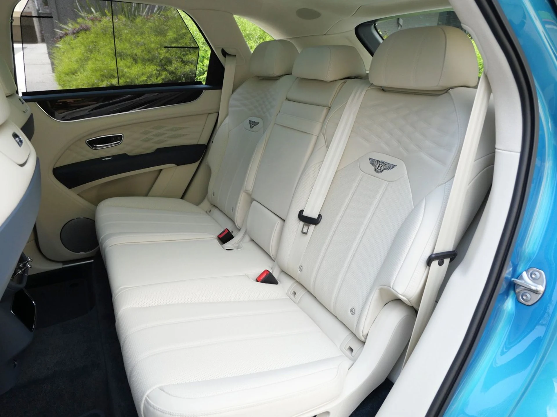 mph020_3224381054_f0af0d3729f3407fb57299763957d2a0_6d799d33d2