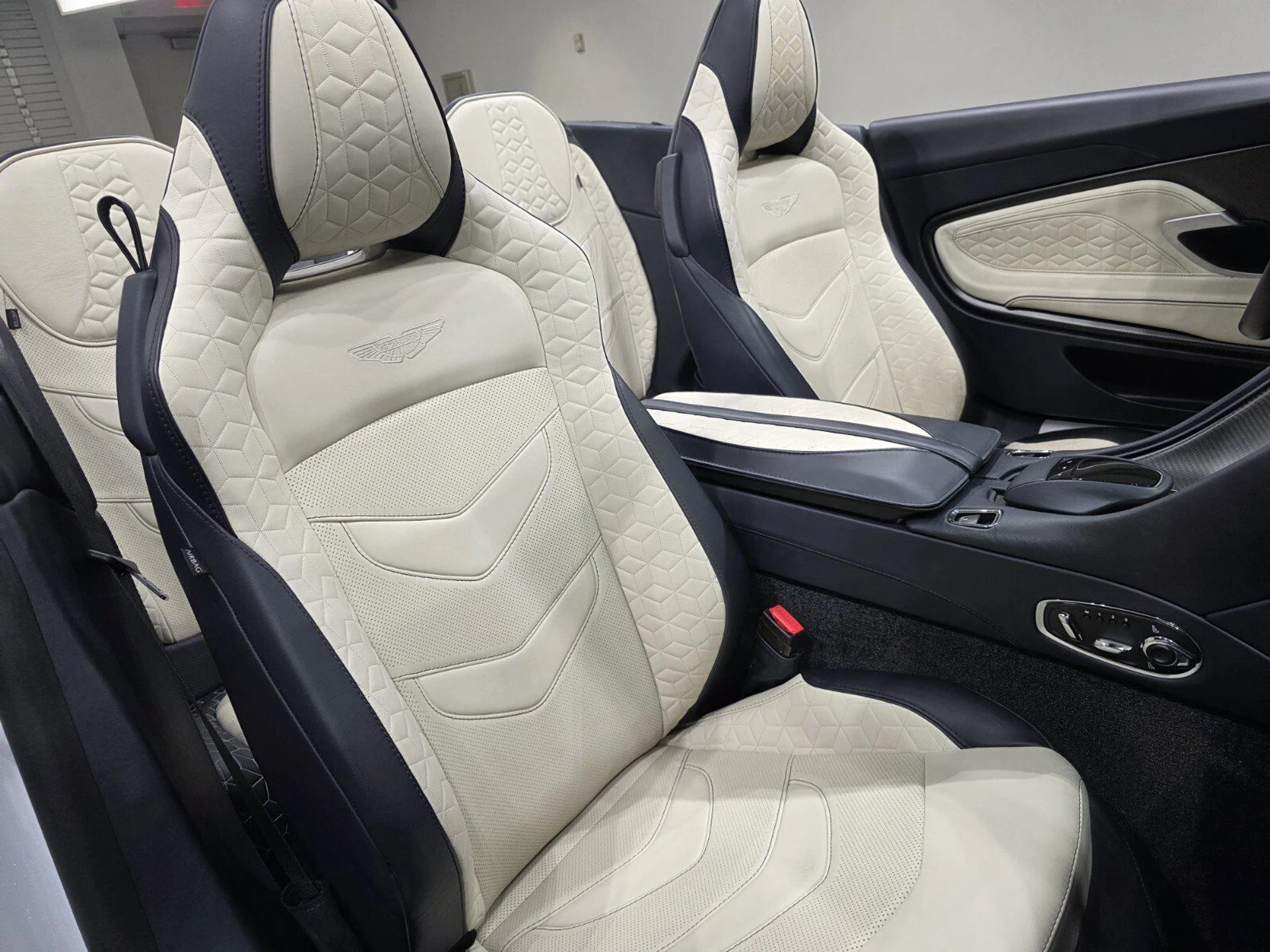 mph020_3225545906_89b085f4779faa4f7978bf7a33c379f3_52f5b1cdd9