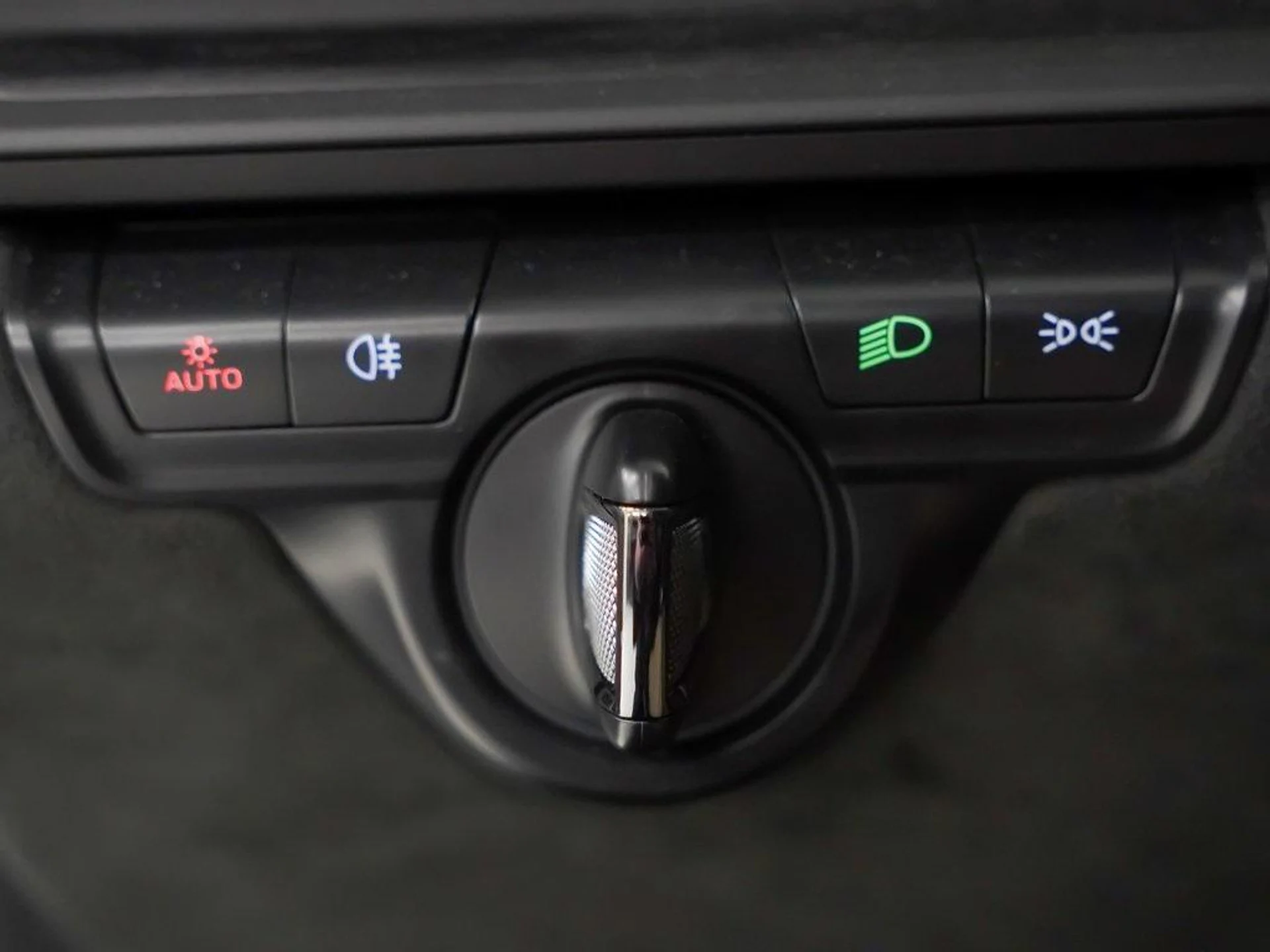 mph020_3227799030_cyrboln_Kk_J_Oct_EC_93y_LK_9_A_Xi_Rg_ad465d74b3